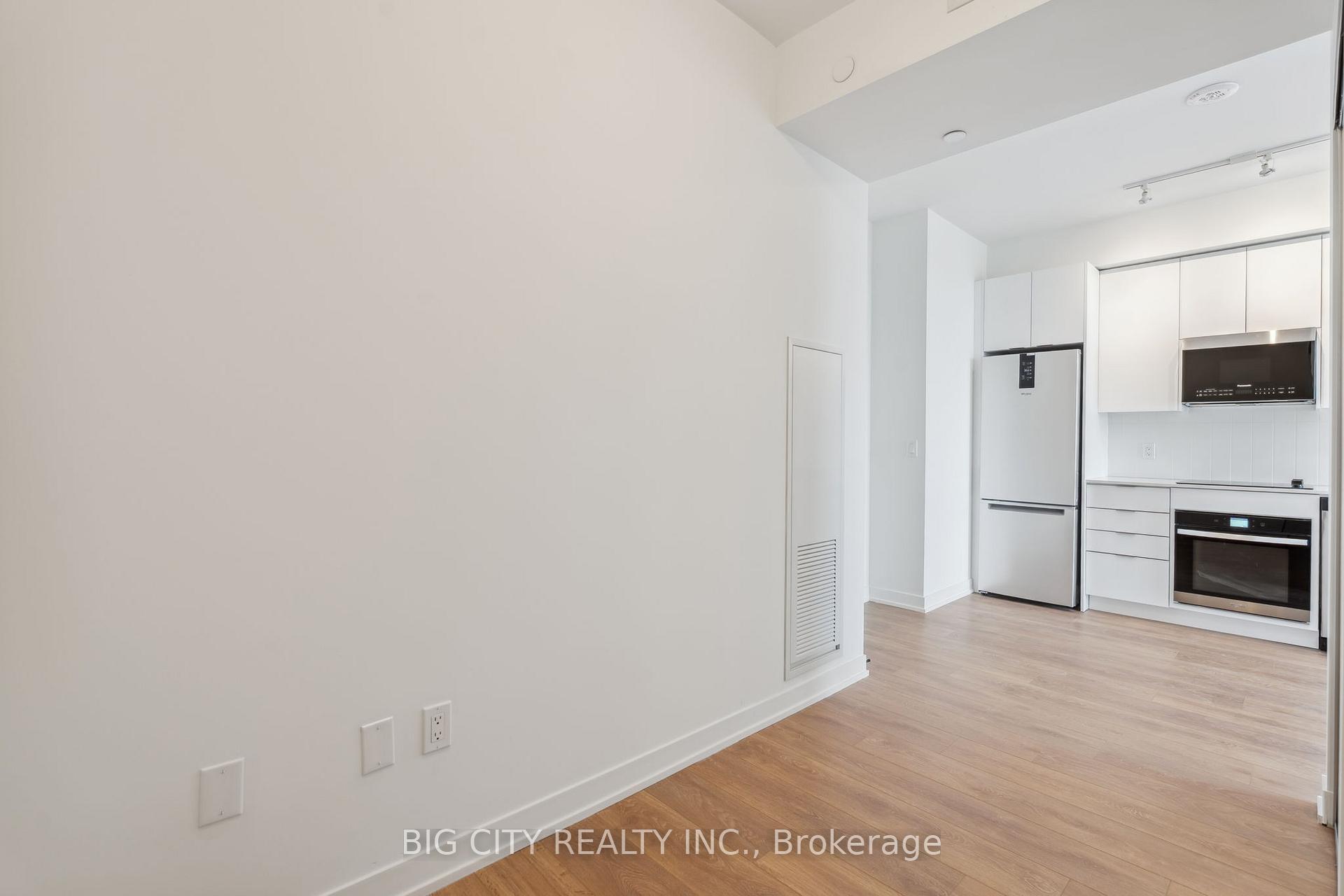 Photo 19 of Unit 1606, 474 Caldari Road, Vaughan, Concord — HOMEH