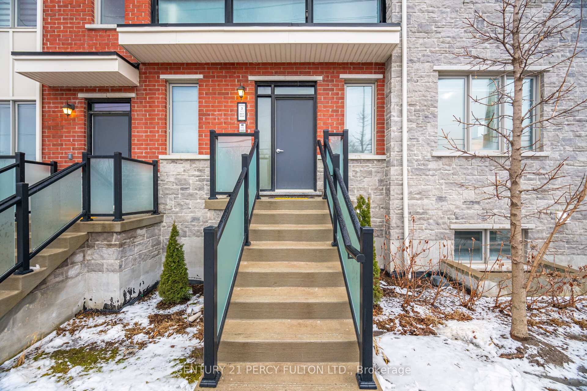 Photo 3 of Unit 301, 1148 Dragonfly Avenue, Pickering, Rural Pickering — HOMEH