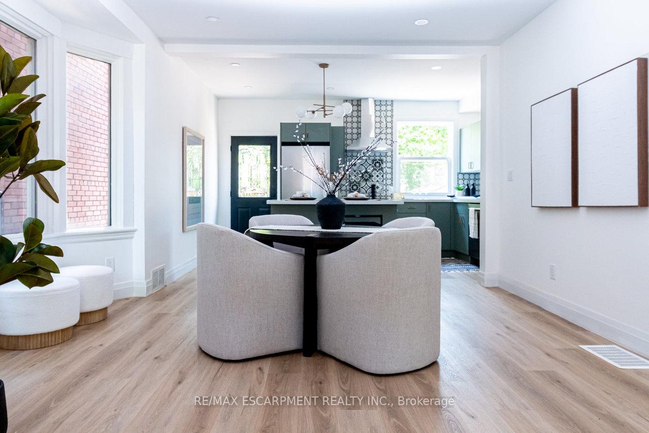 Photo 12 of 30 Cedar Avenue, Hamilton, Blakeley — HOMEH