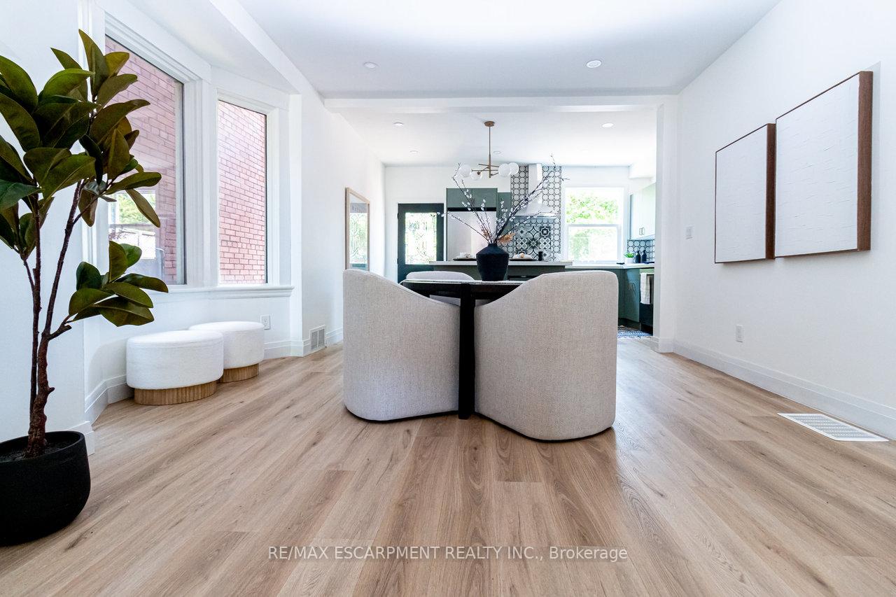 Photo 13 of 30 Cedar Avenue, Hamilton, Blakeley — HOMEH