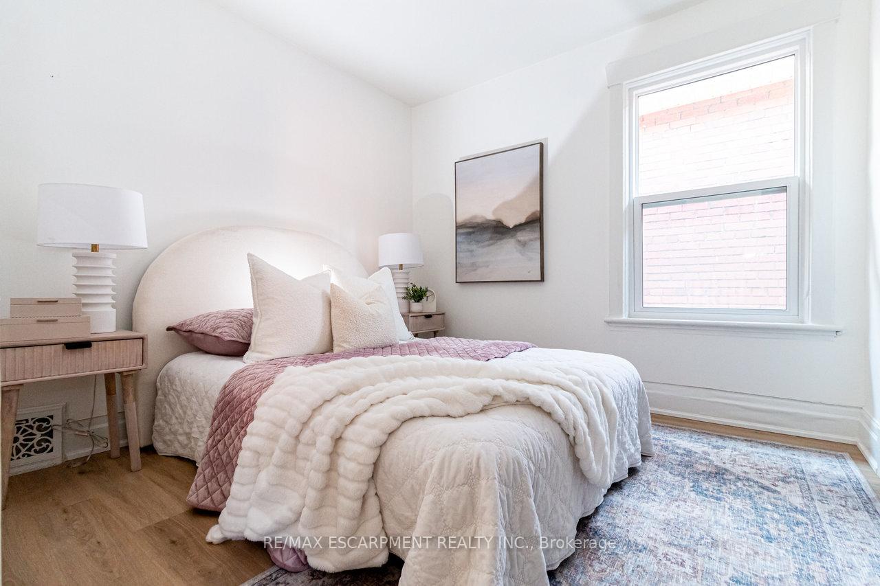 Photo 32 of 30 Cedar Avenue, Hamilton, Blakeley — HOMEH