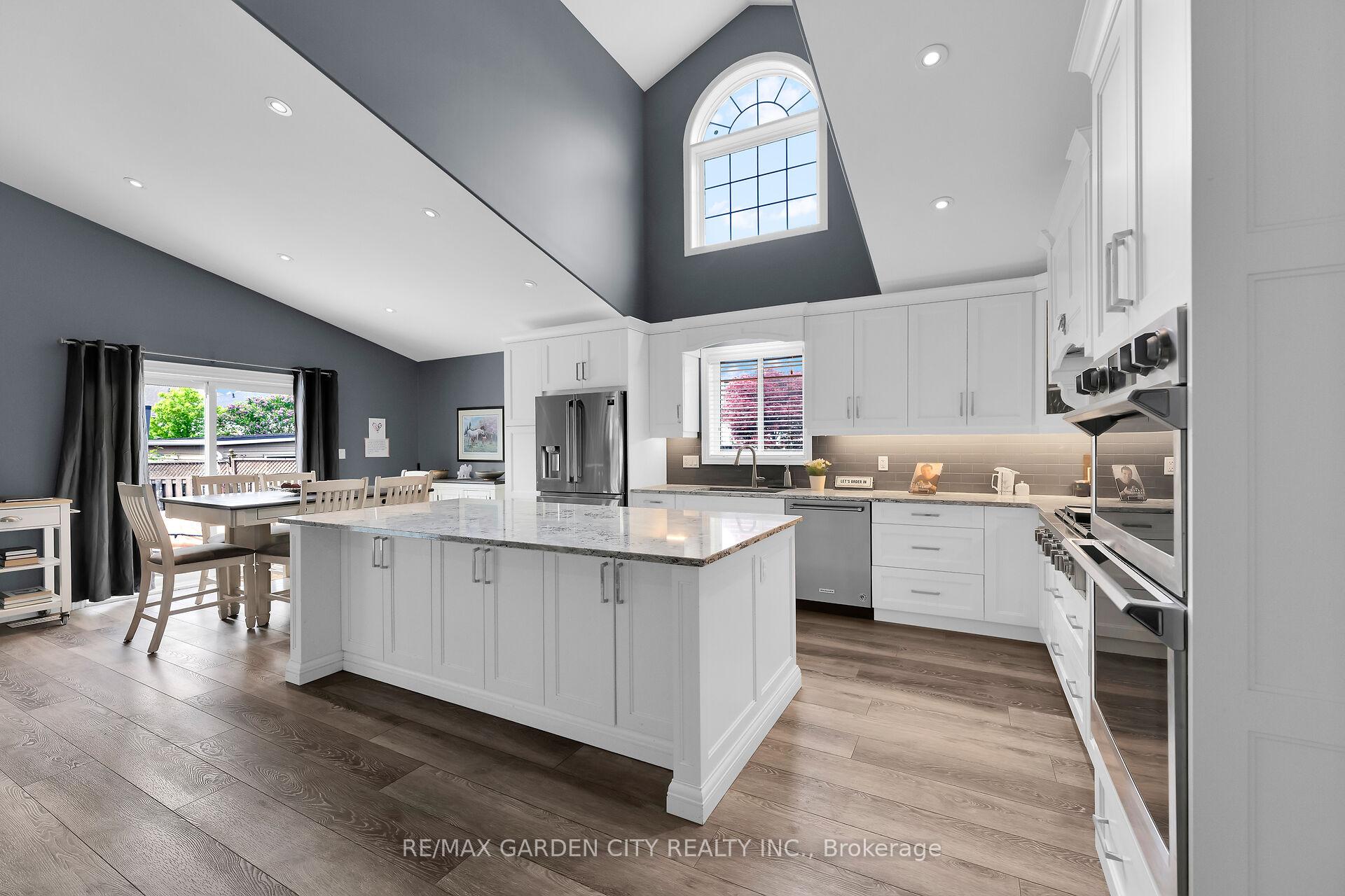 Photo 6 of 4870 Northgate Crescent, Lincoln, Beamsville — HOMEH