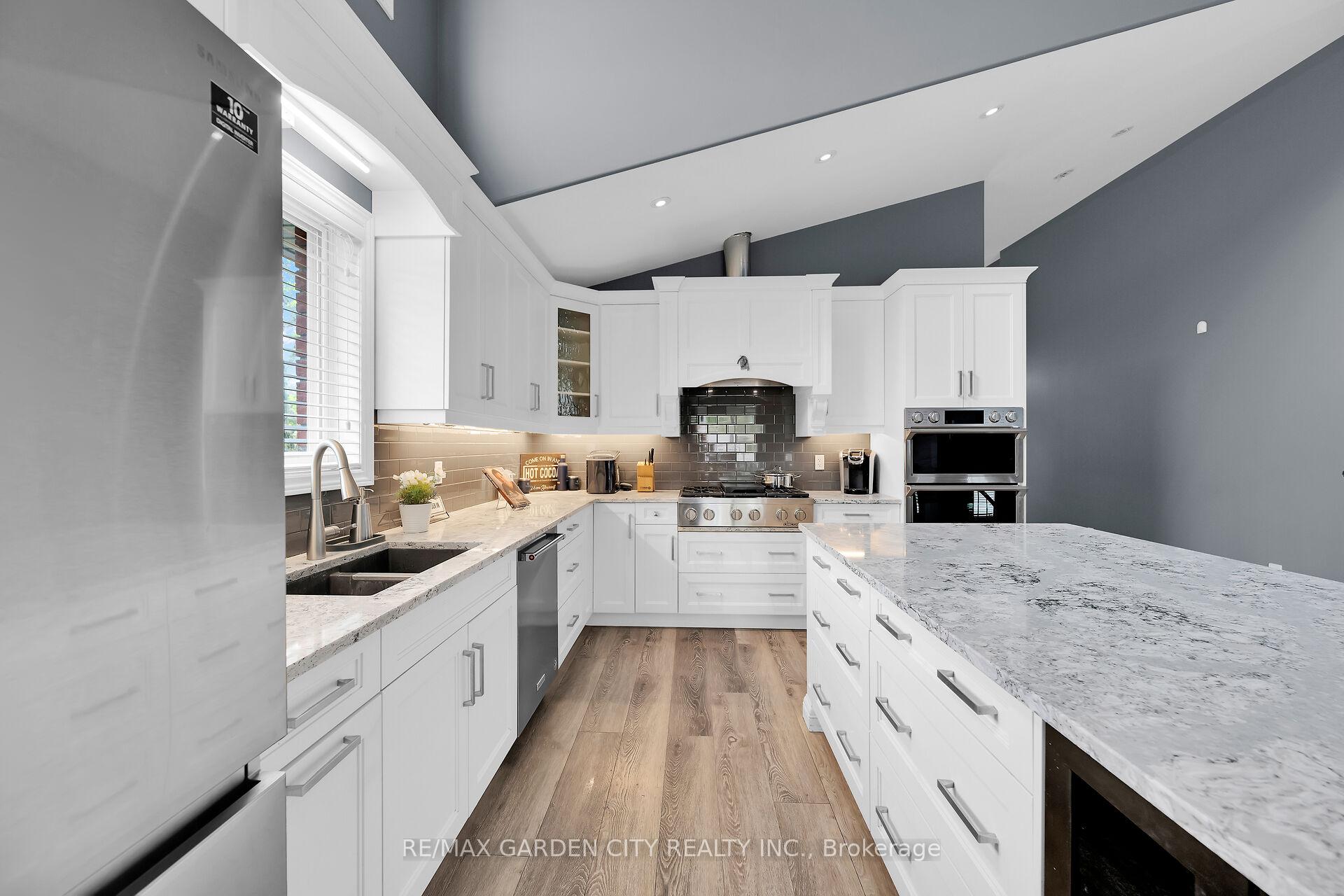 Photo 8 of 4870 Northgate Crescent, Lincoln, Beamsville — HOMEH