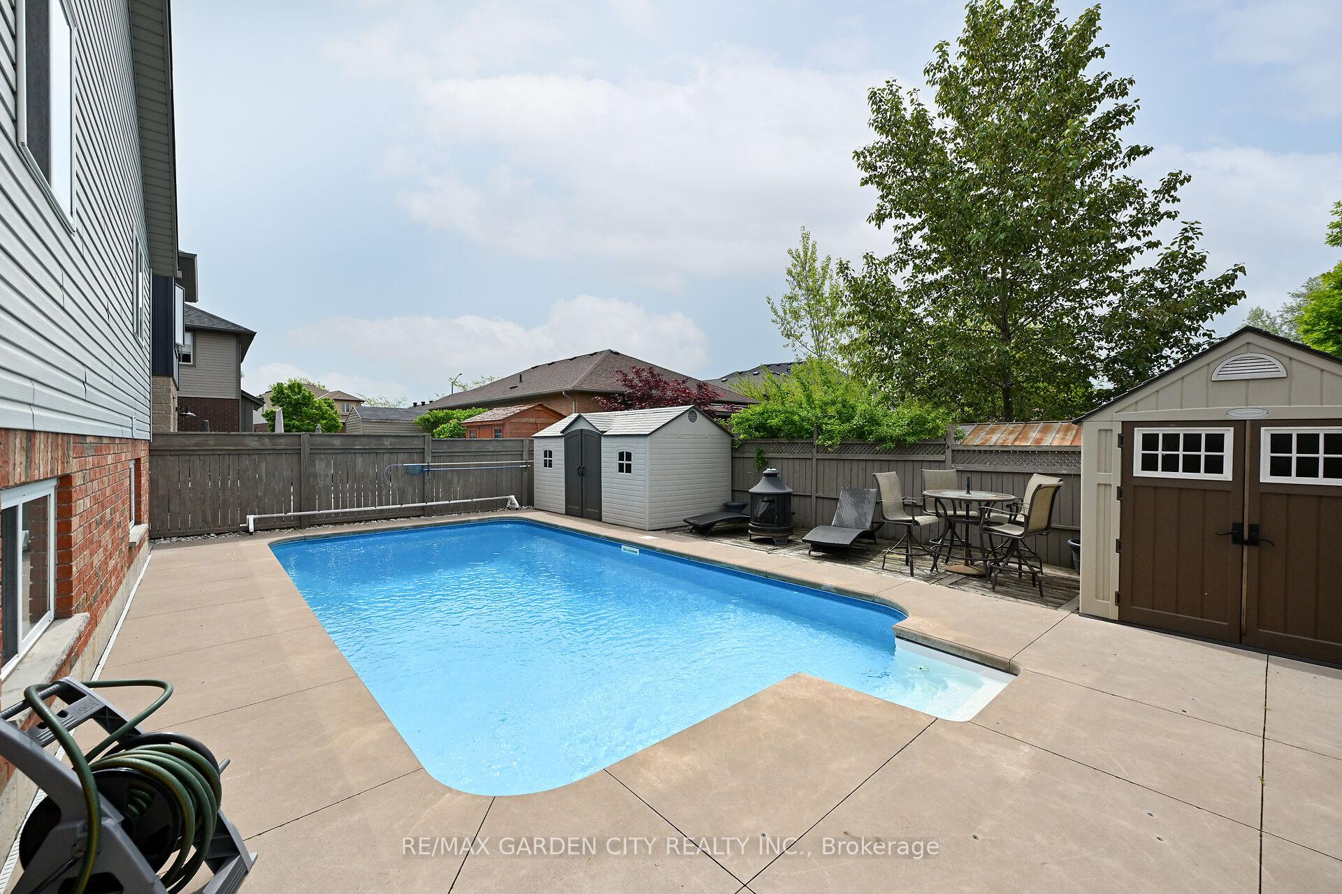 Photo 36 of 4870 Northgate Crescent, Lincoln, Beamsville — HOMEH