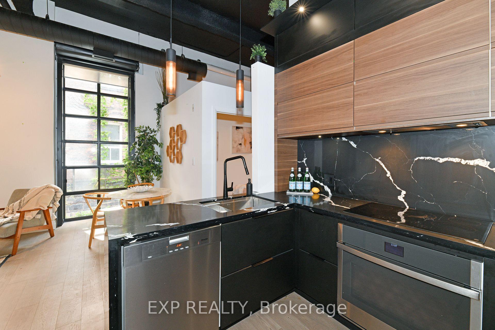 Photo 13 of Unit 204, 11 Rebecca Street, Hamilton, Beasley — HOMEH