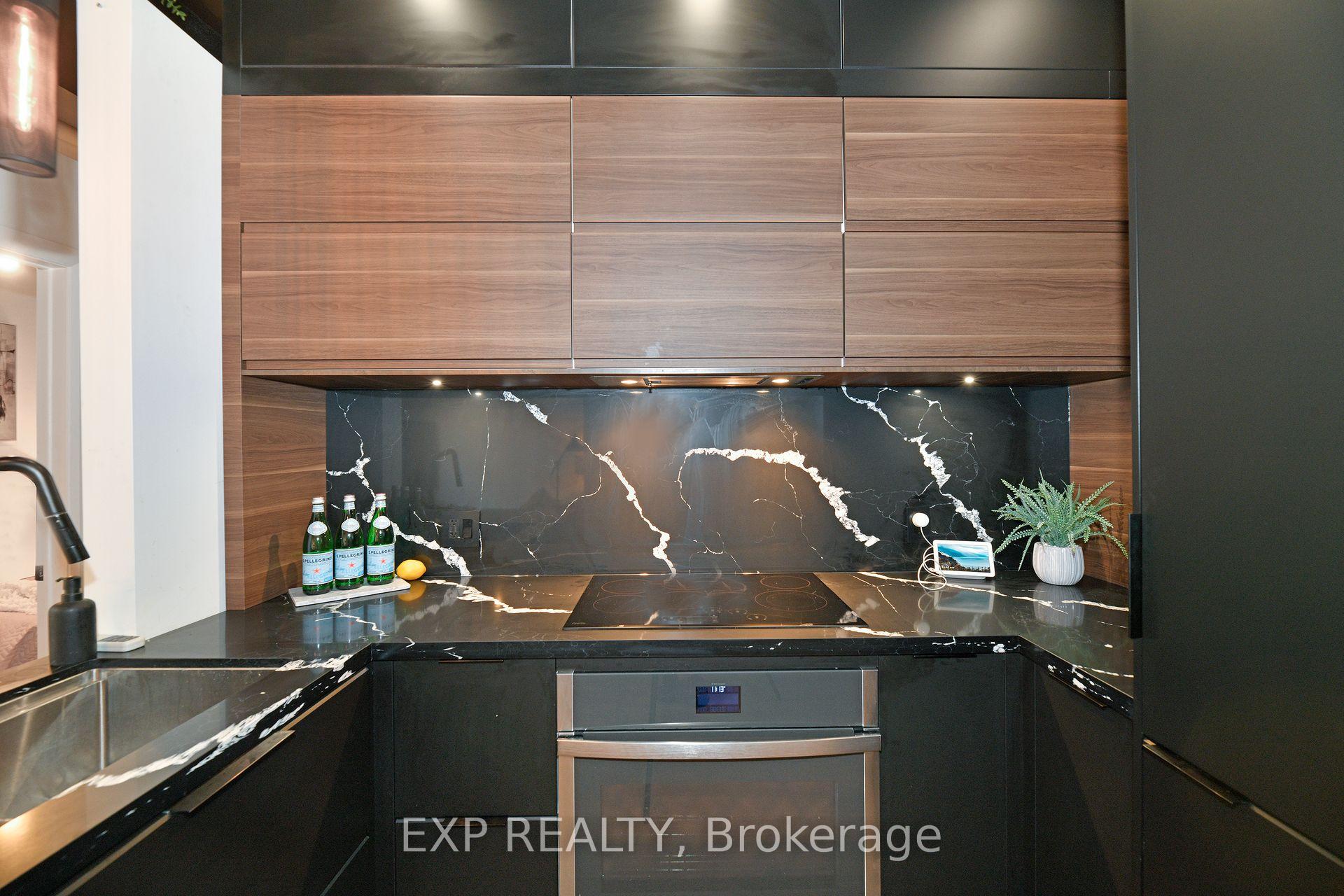 Photo 16 of Unit 204, 11 Rebecca Street, Hamilton, Beasley — HOMEH