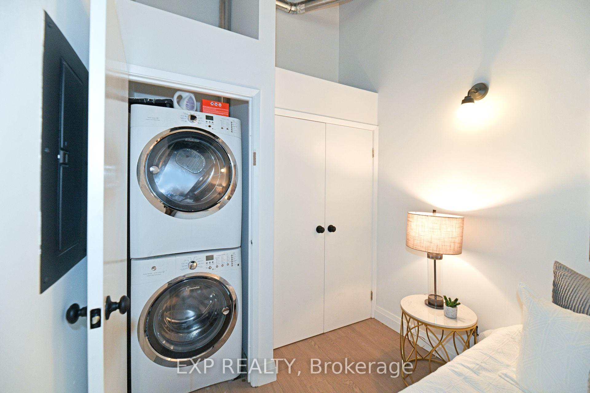 Photo 24 of Unit 204, 11 Rebecca Street, Hamilton, Beasley — HOMEH