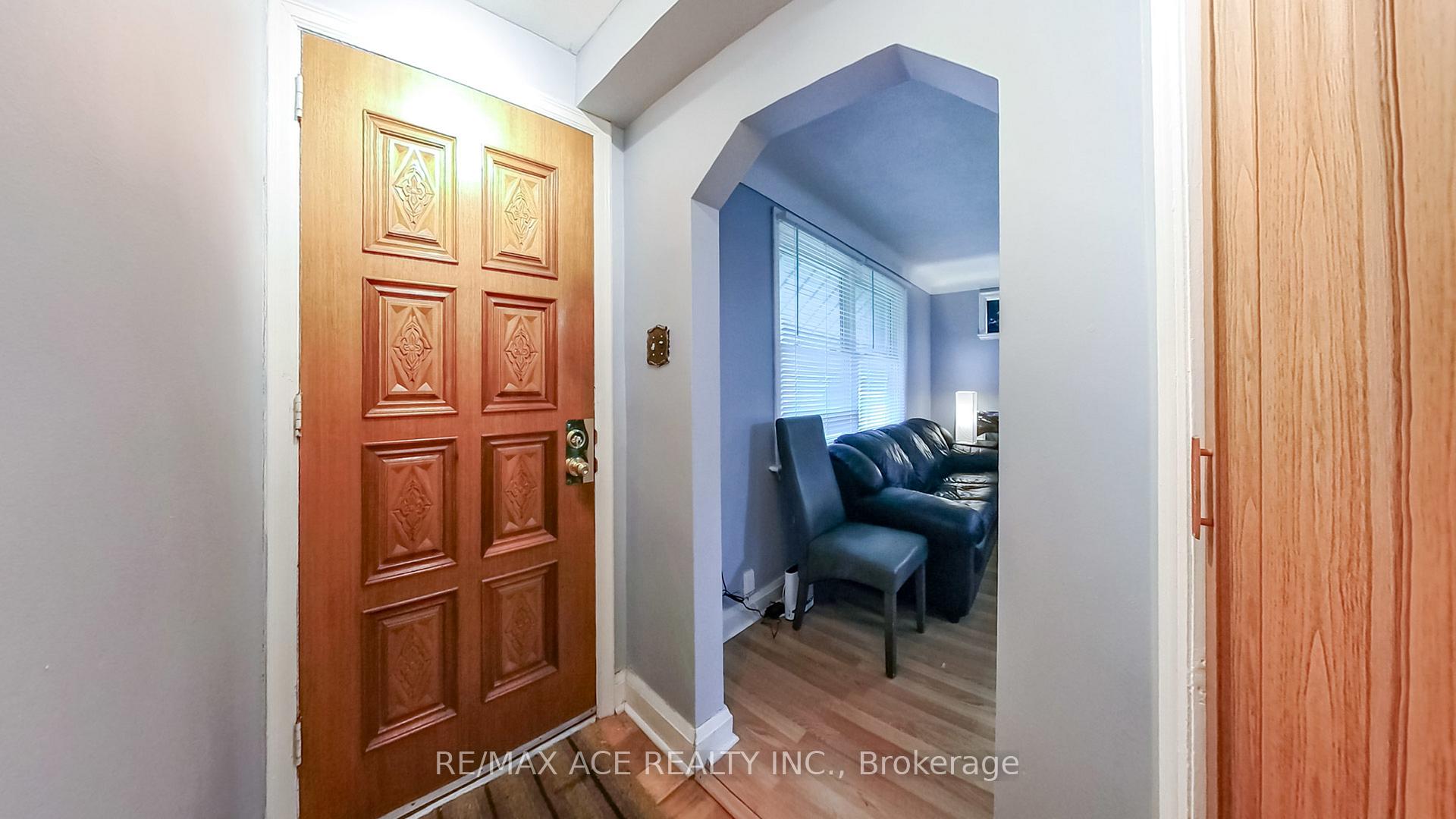 Photo 4 of 114 Royal Avenue, Hamilton, Ainslie Wood — HOMEH