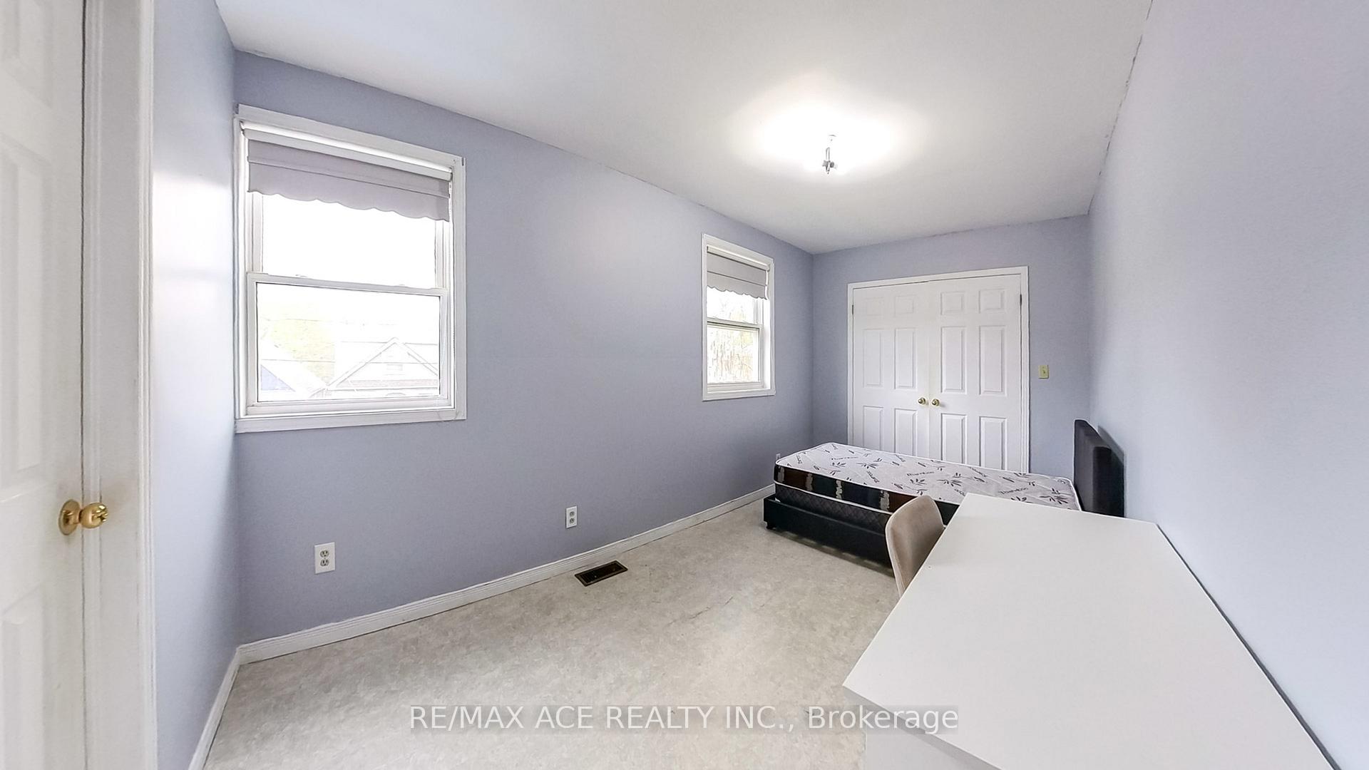 Photo 20 of 114 Royal Avenue, Hamilton, Ainslie Wood — HOMEH