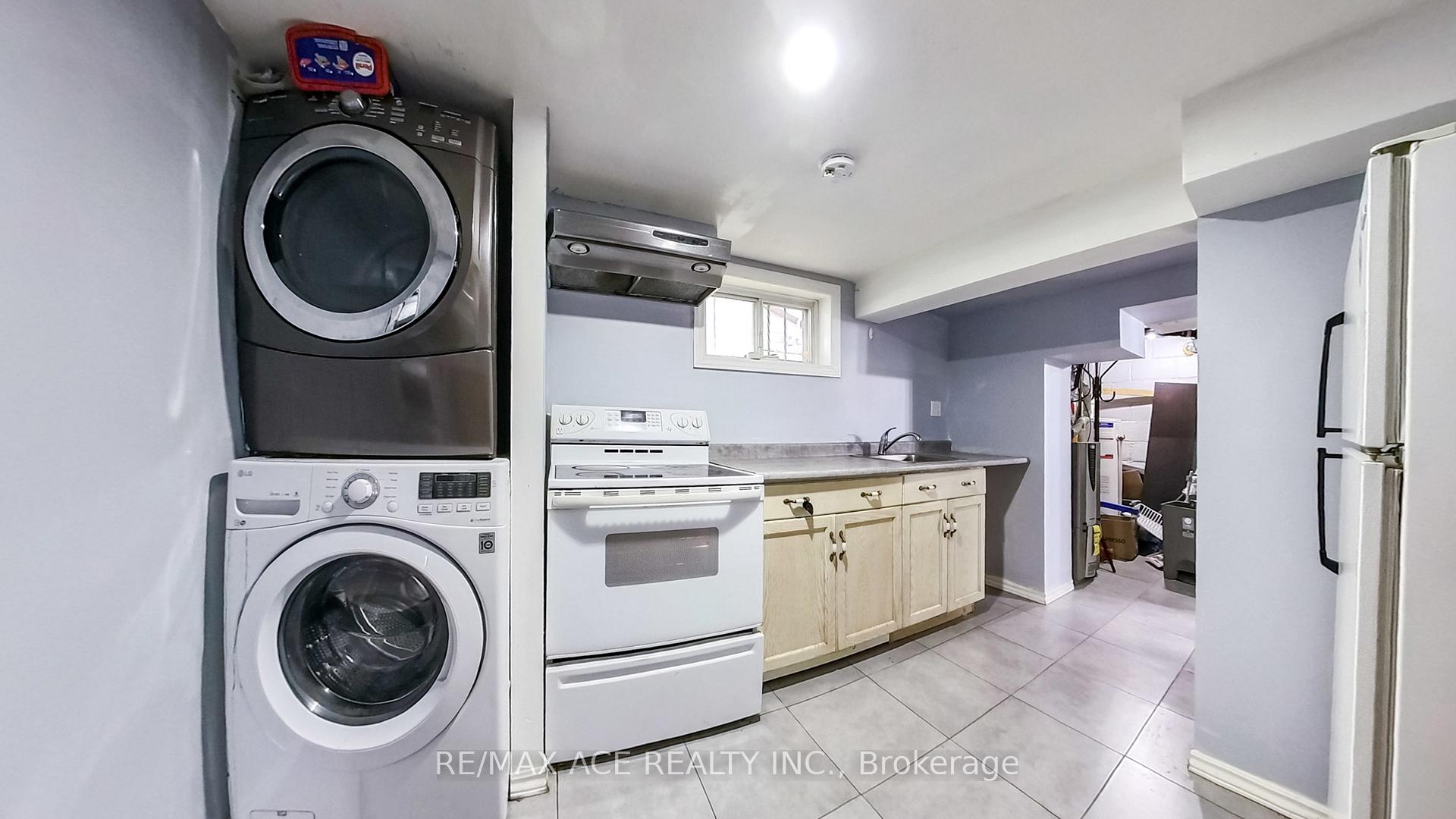 Photo 30 of 114 Royal Avenue, Hamilton, Ainslie Wood — HOMEH