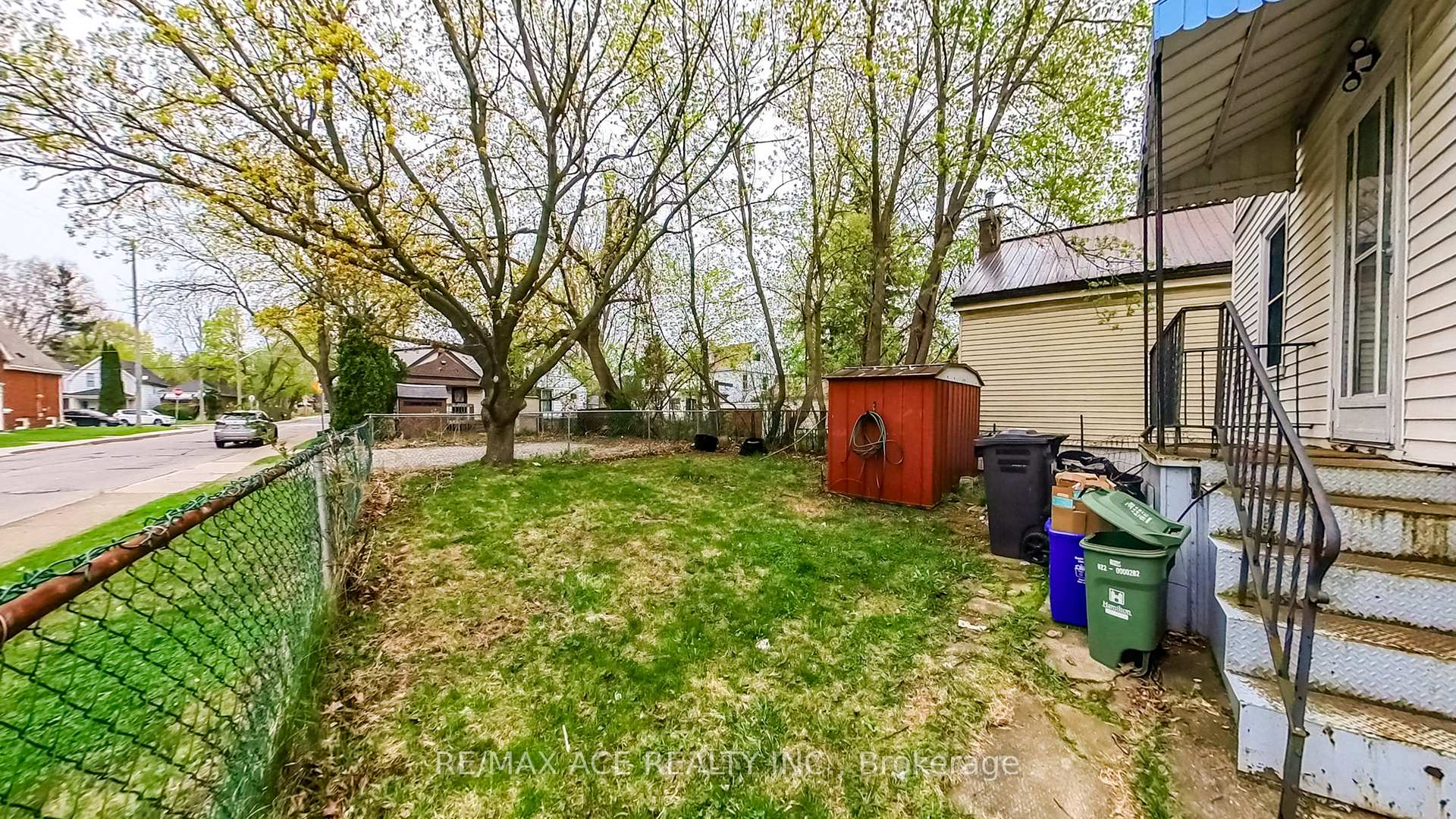 Photo 35 of 114 Royal Avenue, Hamilton, Ainslie Wood — HOMEH