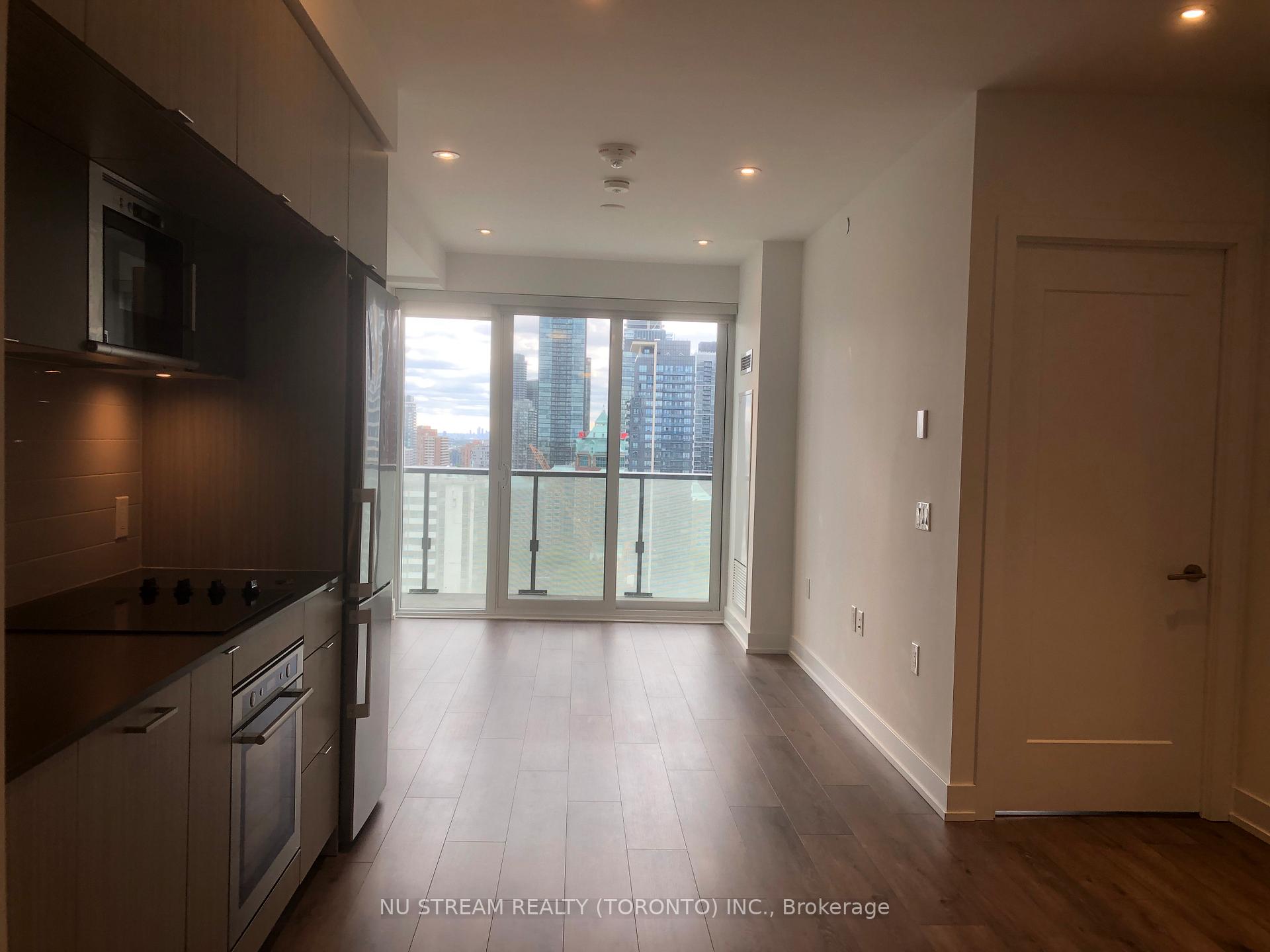 Photo 5 of Unit 2511, 575 Bloor Street E, Toronto, North St. James Town — HOMEH
