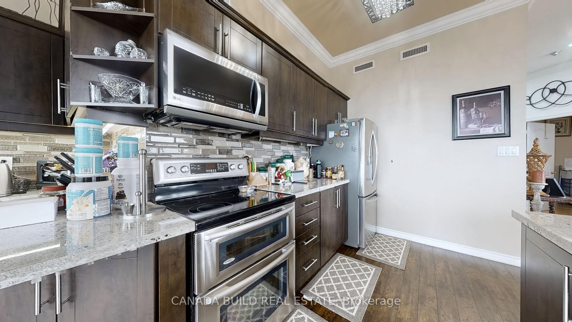 Photo 12 of Unit 906, 10 Dayspring Circle, Brampton, Goreway Drive Corridor — HOMEH