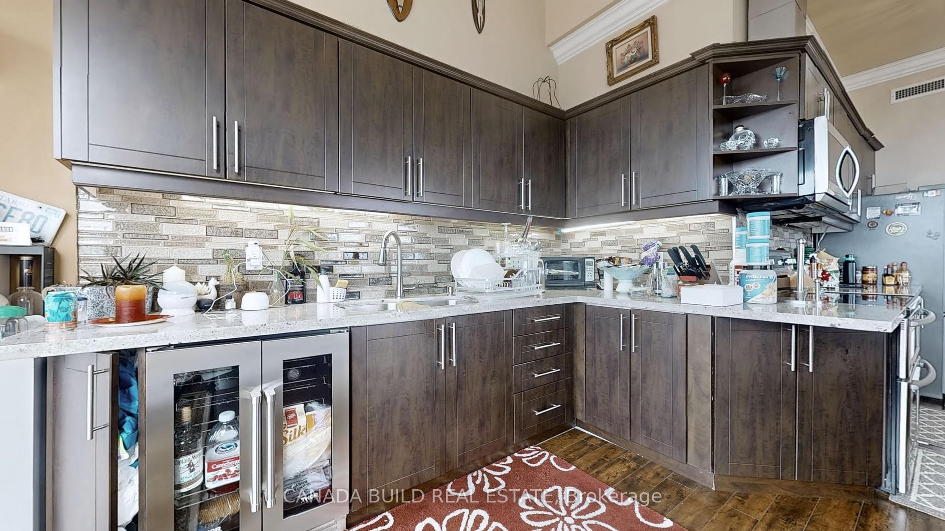 Photo 15 of Unit 906, 10 Dayspring Circle, Brampton, Goreway Drive Corridor — HOMEH