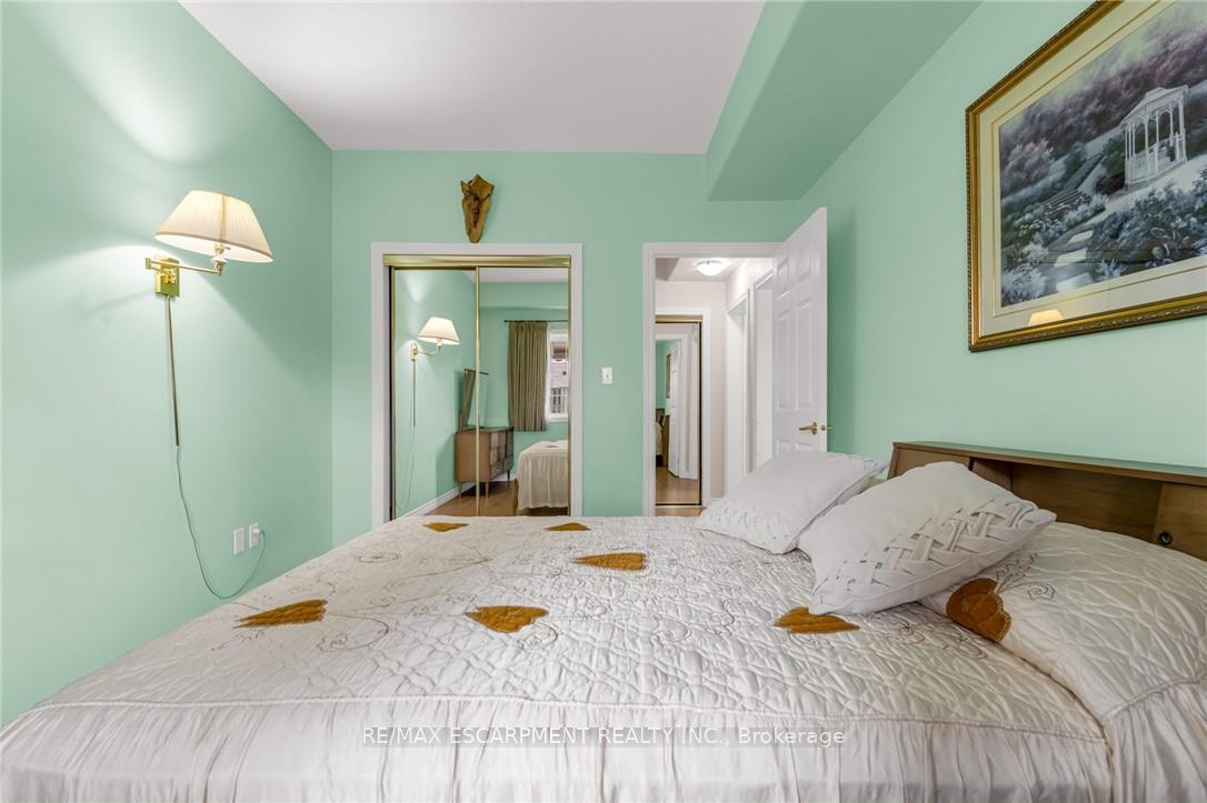 Photo 48 of Unit 107, 908 Mohawk Road E, Hamilton, Huntington — HOMEH