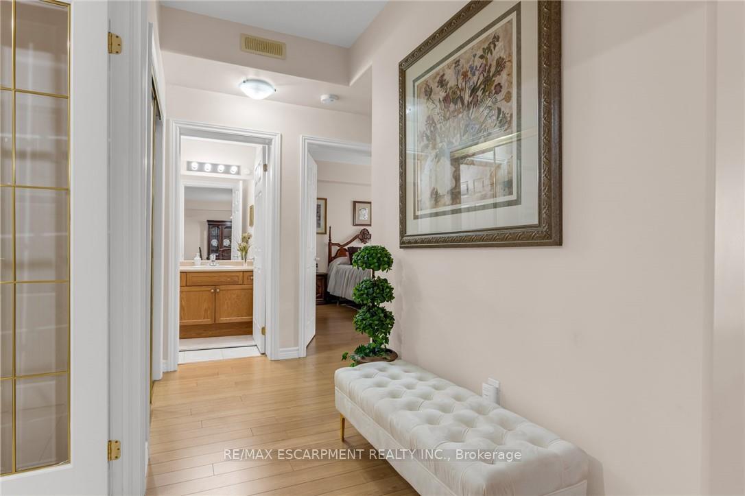 Photo 27 of Unit 107, 908 Mohawk Road E, Hamilton, Huntington — HOMEH