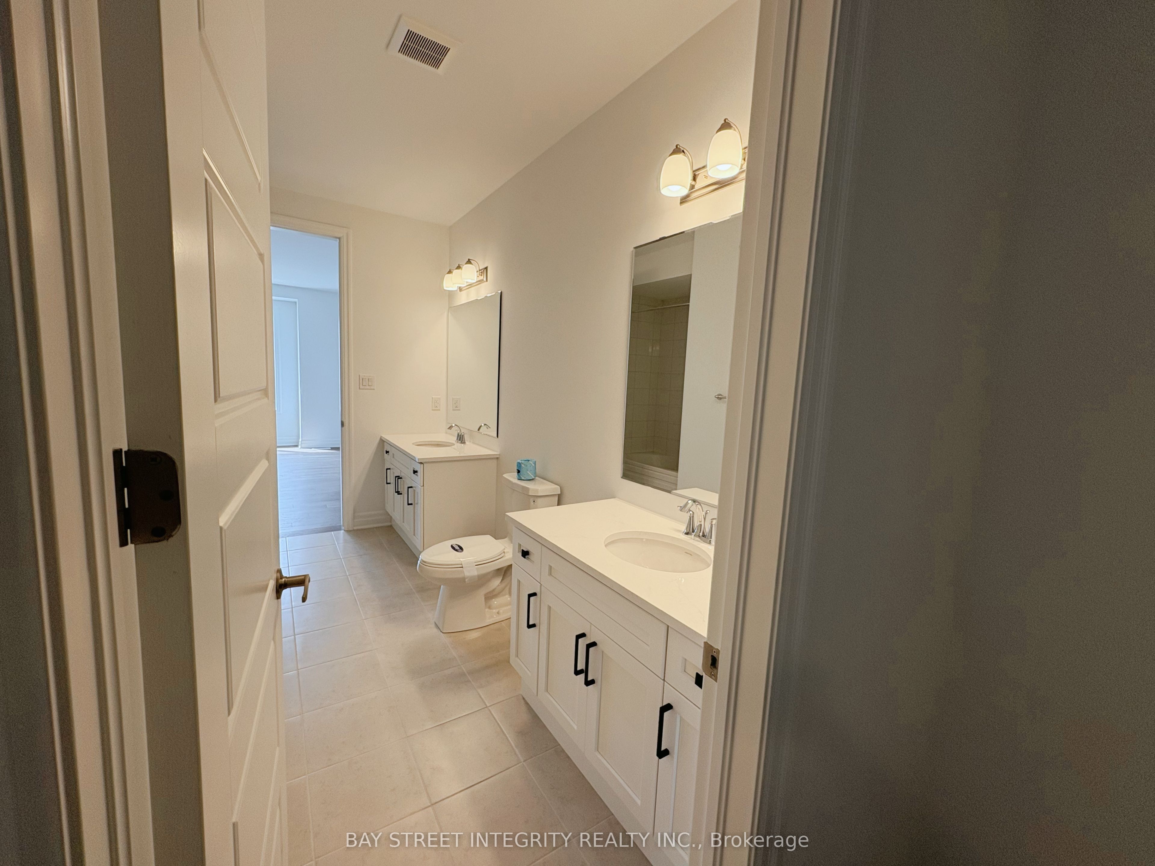 Photo 31 of 6 Spring Oak Crescent S, Markham, Victoria Square — HOMEH