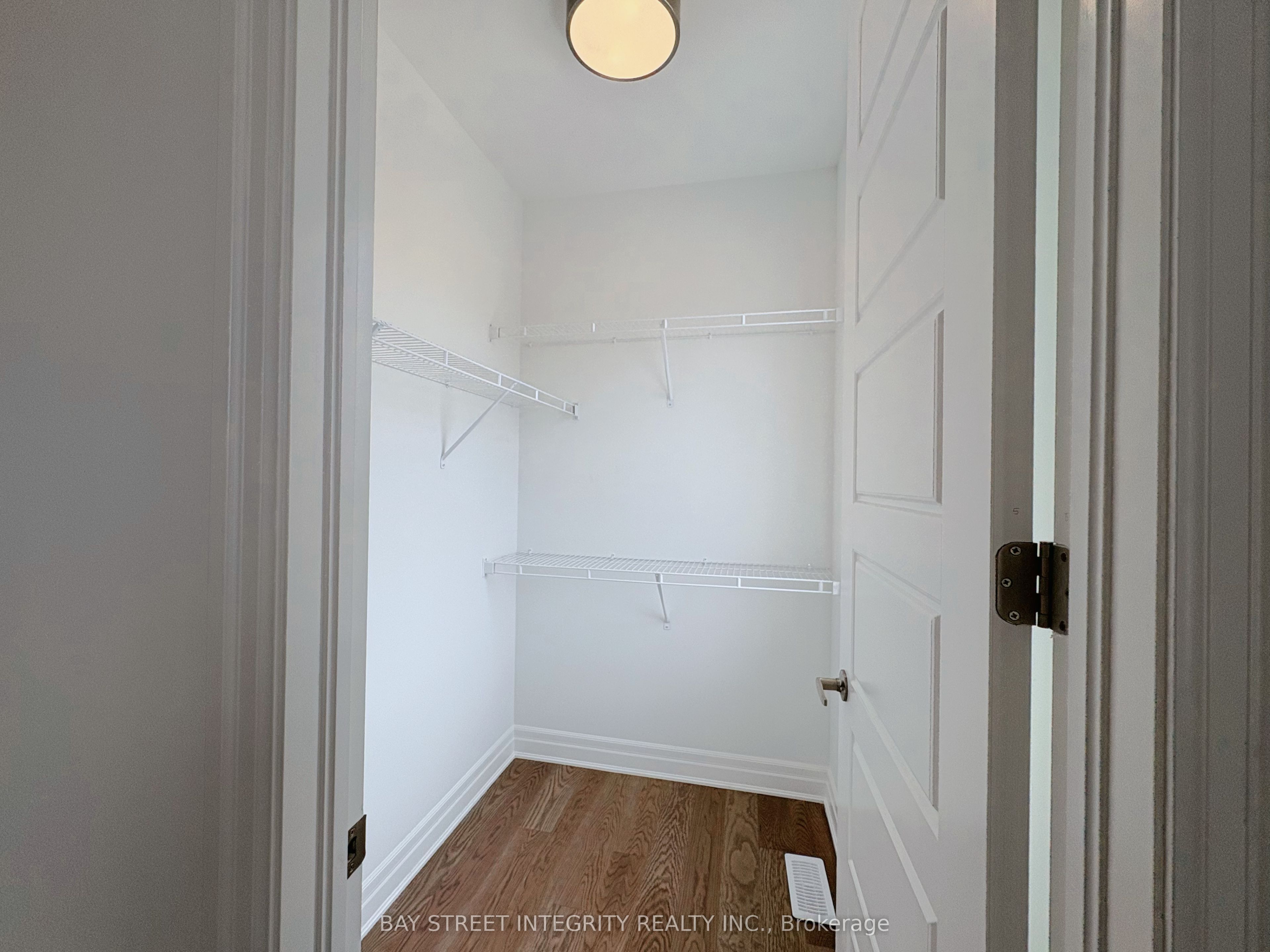 Photo 35 of 6 Spring Oak Crescent S, Markham, Victoria Square — HOMEH