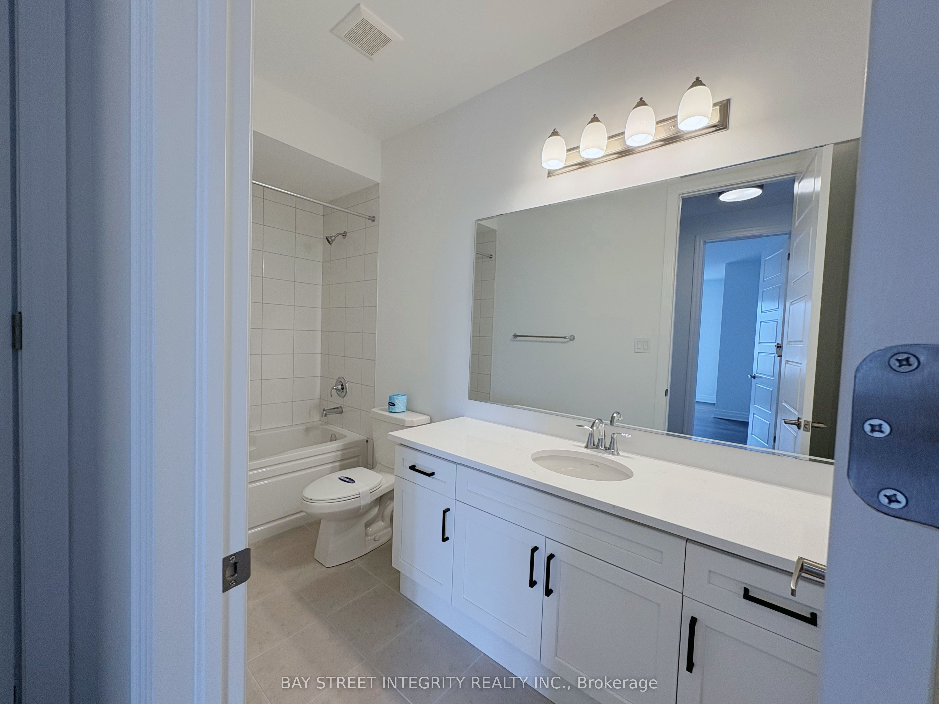 Photo 36 of 6 Spring Oak Crescent S, Markham, Victoria Square — HOMEH