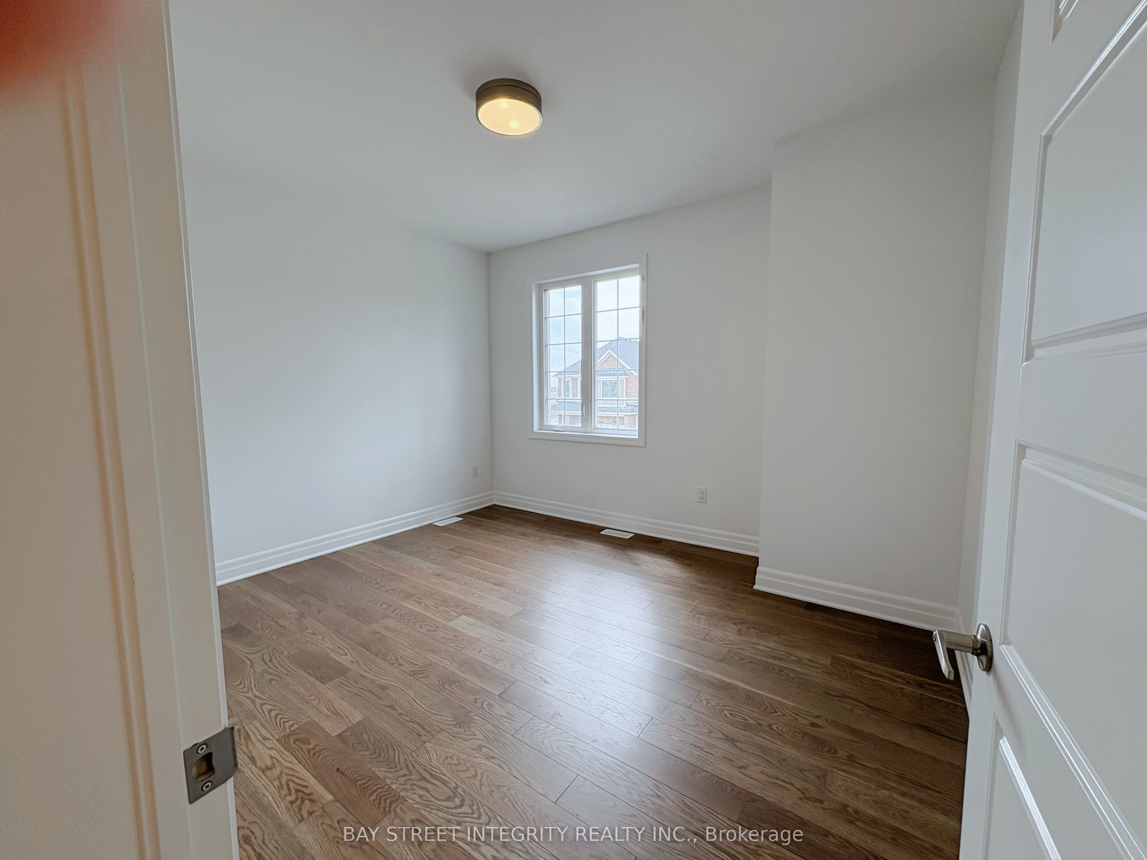 Photo 38 of 6 Spring Oak Crescent S, Markham, Victoria Square — HOMEH