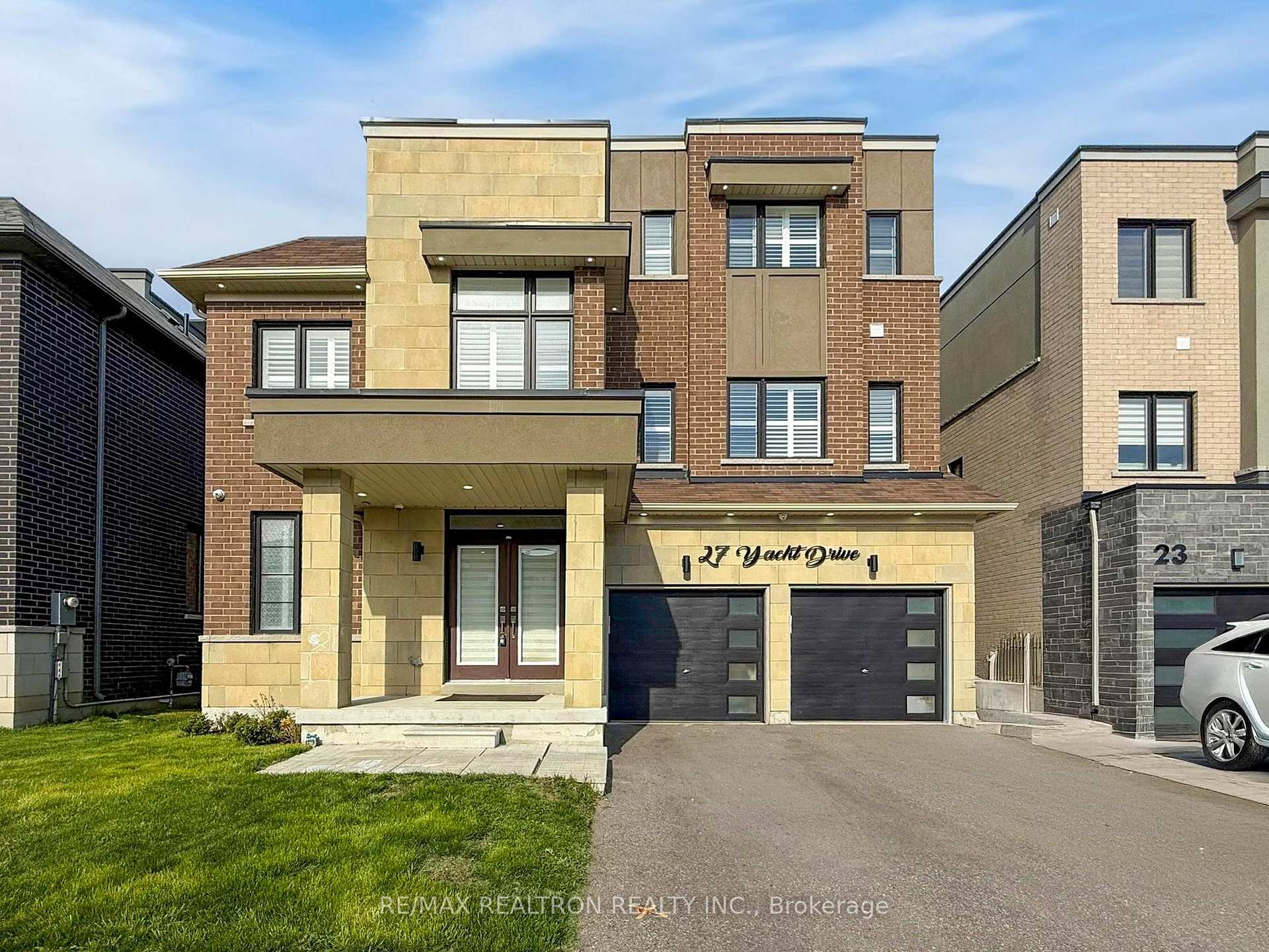 Front of 27 Yacht Drive