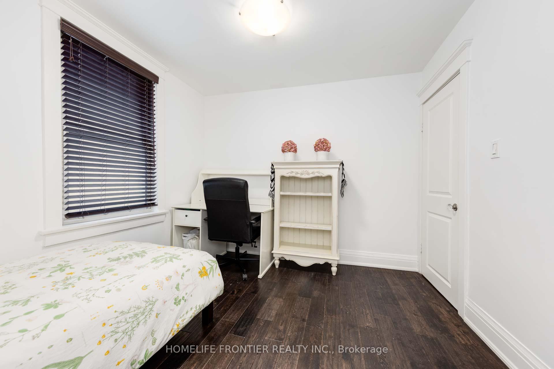Photo 13 of 302 Roselawn Avenue, Toronto, Lawrence Park South — HOMEH