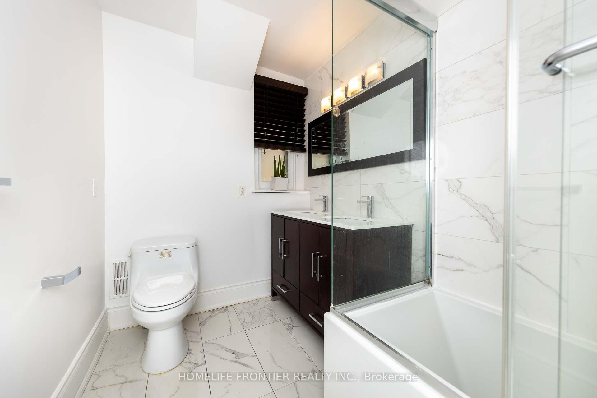 Photo 14 of 302 Roselawn Avenue, Toronto, Lawrence Park South — HOMEH