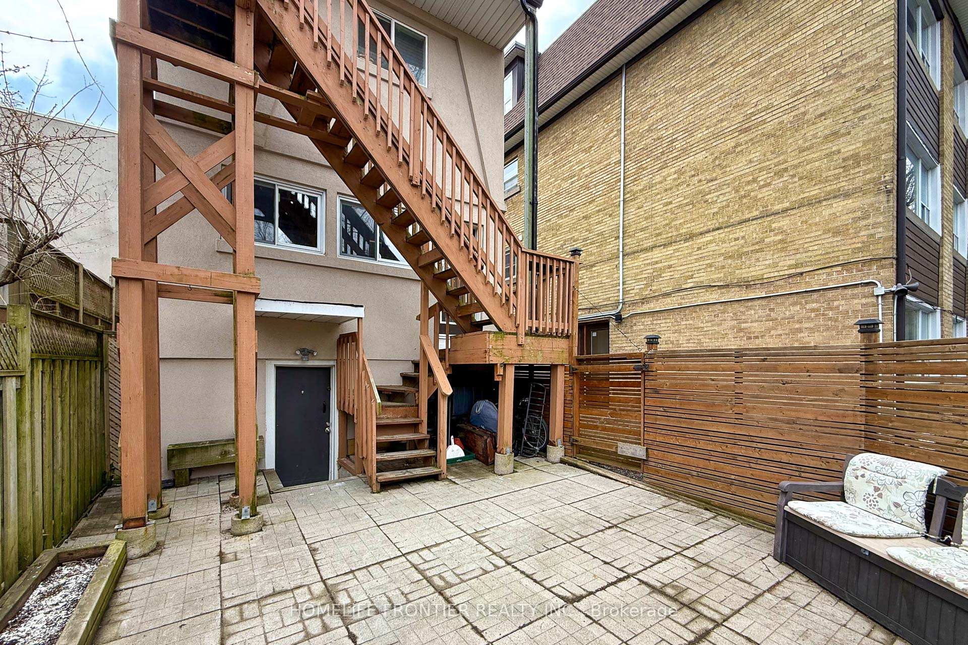 Photo 26 of 302 Roselawn Avenue, Toronto, Lawrence Park South — HOMEH