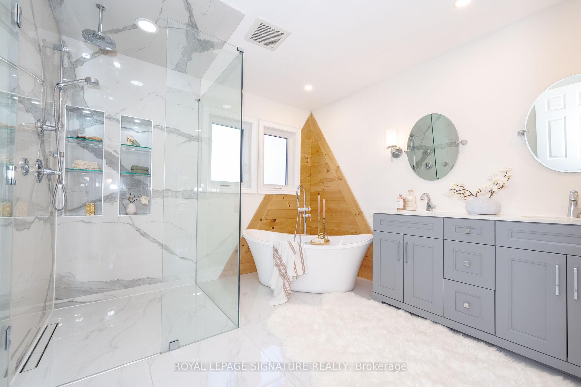 Photo 21 of 2355 Pilgrim Square, Oshawa, Windfields — HOMEH