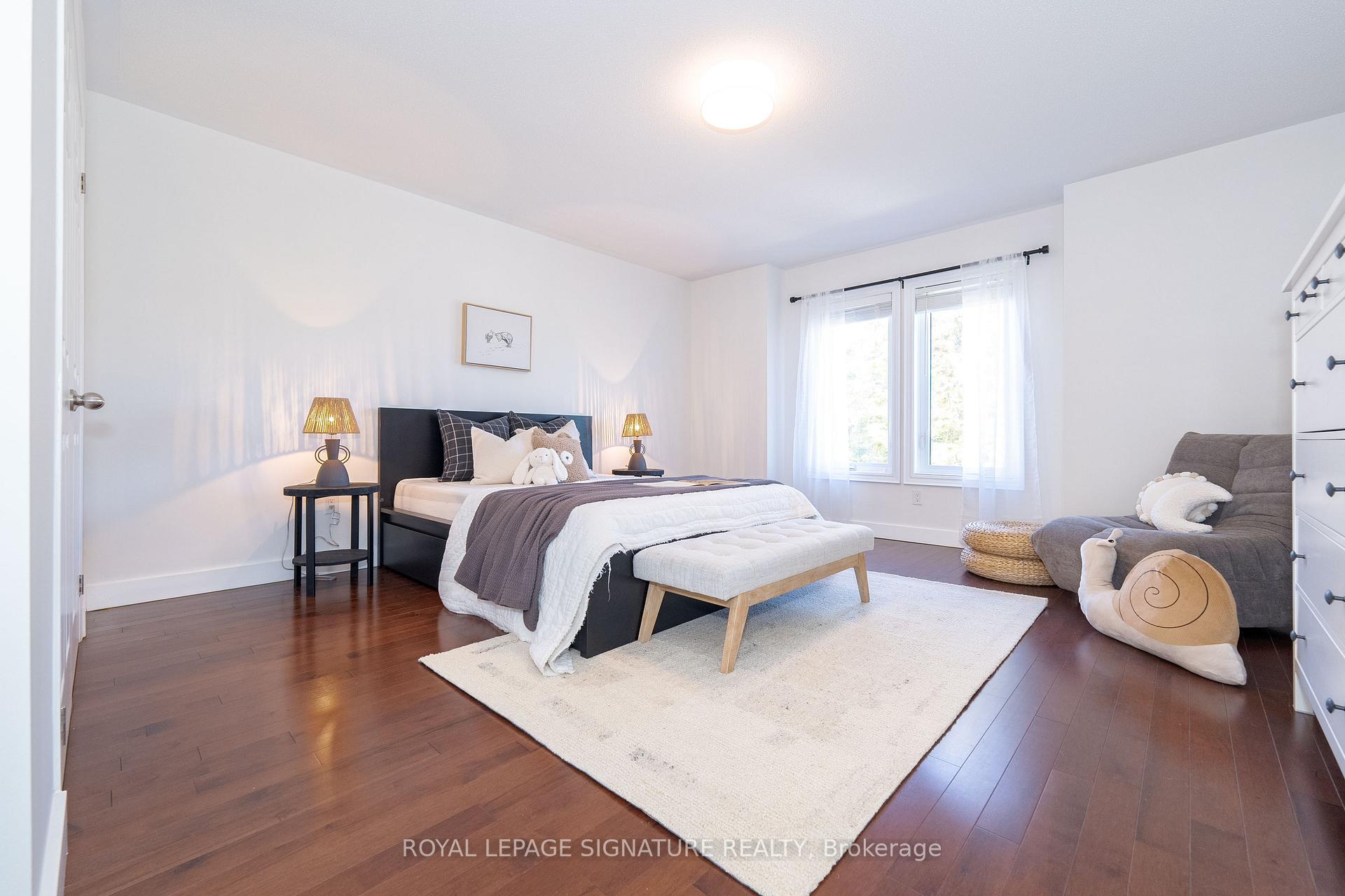 Photo 44 of 2355 Pilgrim Square, Oshawa, Windfields — HOMEH