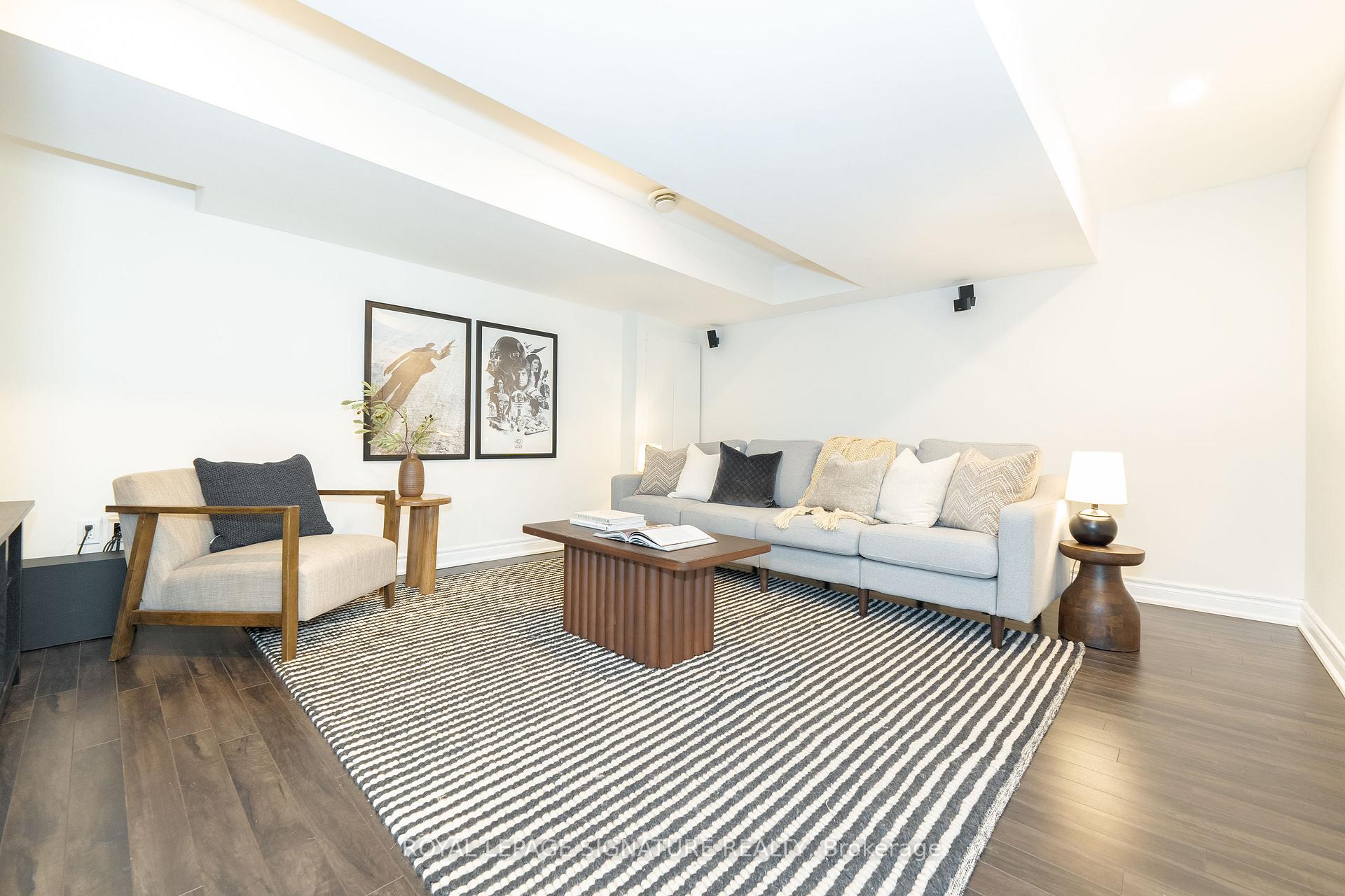 Photo 48 of 2355 Pilgrim Square, Oshawa, Windfields — HOMEH