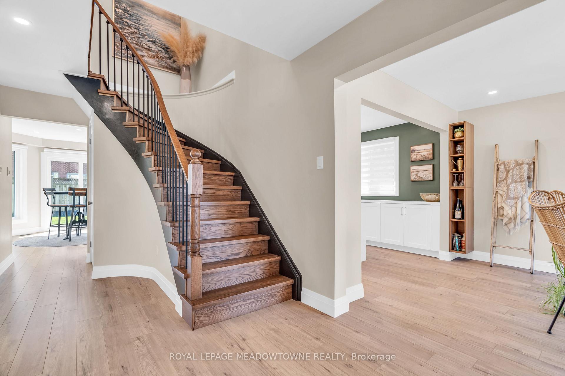 Photo 7 of 55 Forestview Drive, Cambridge — HOMEH
