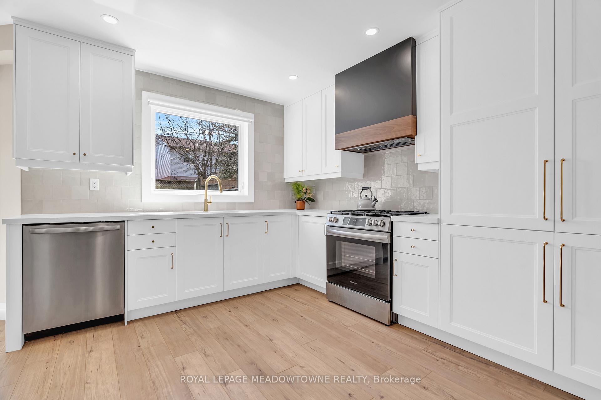 Photo 11 of 55 Forestview Drive, Cambridge — HOMEH