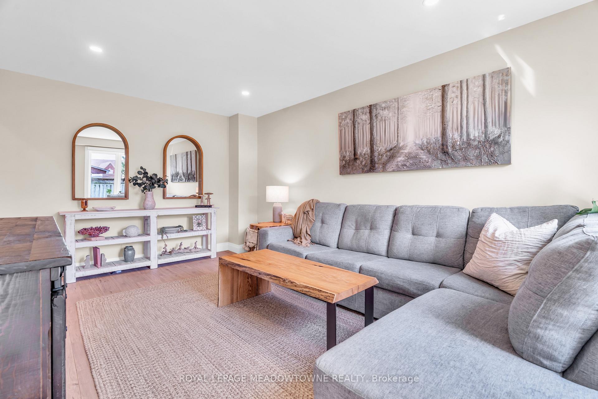Photo 15 of 55 Forestview Drive, Cambridge — HOMEH