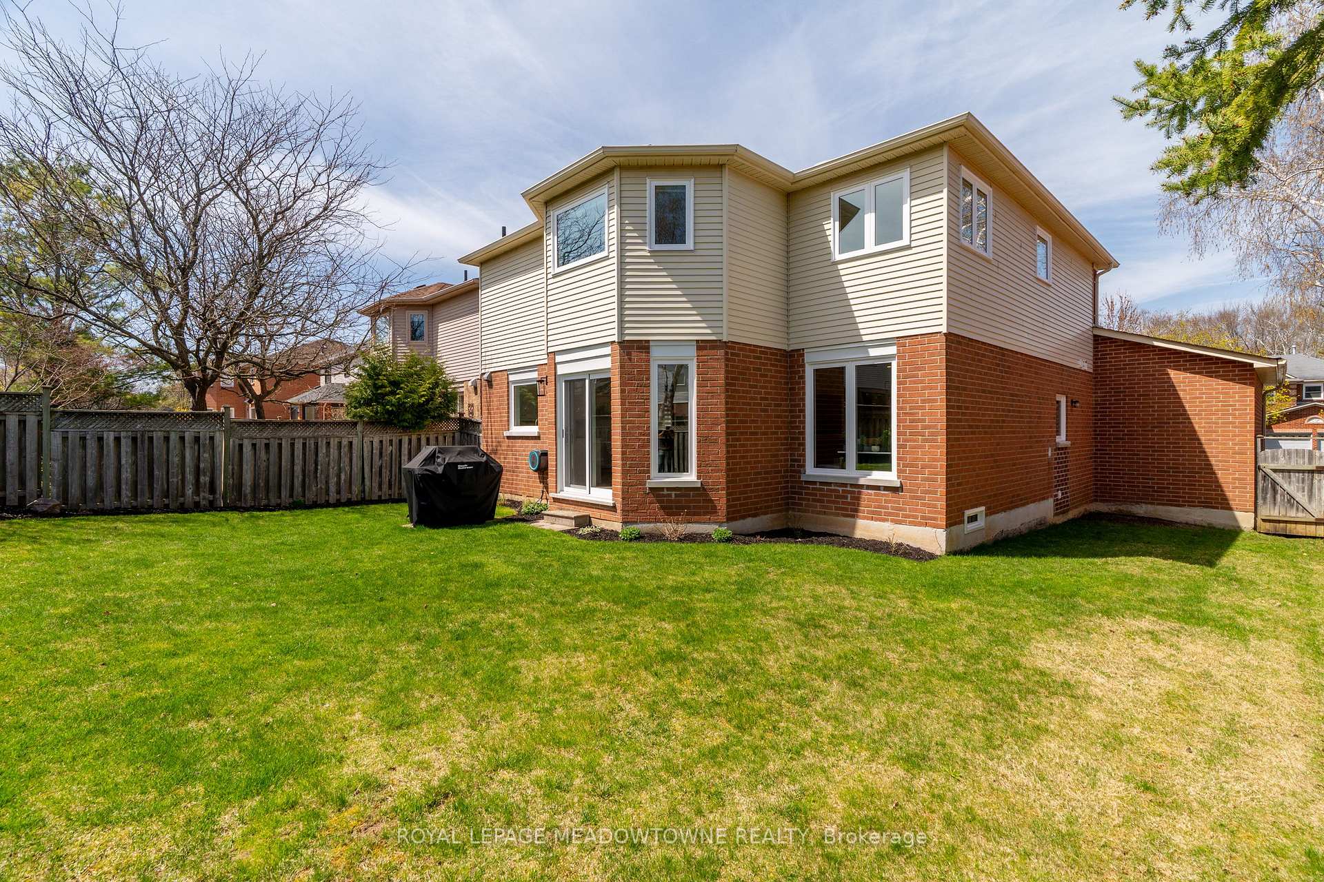Photo 35 of 55 Forestview Drive, Cambridge — HOMEH