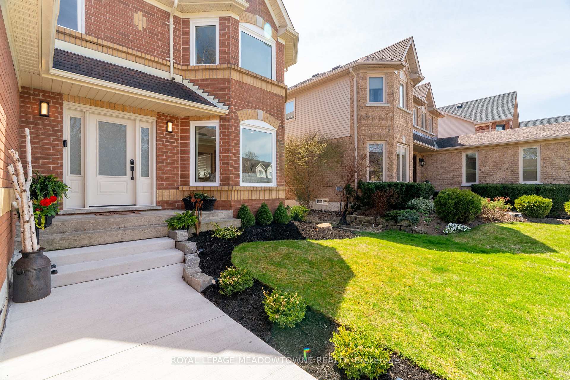 Photo 36 of 55 Forestview Drive, Cambridge — HOMEH