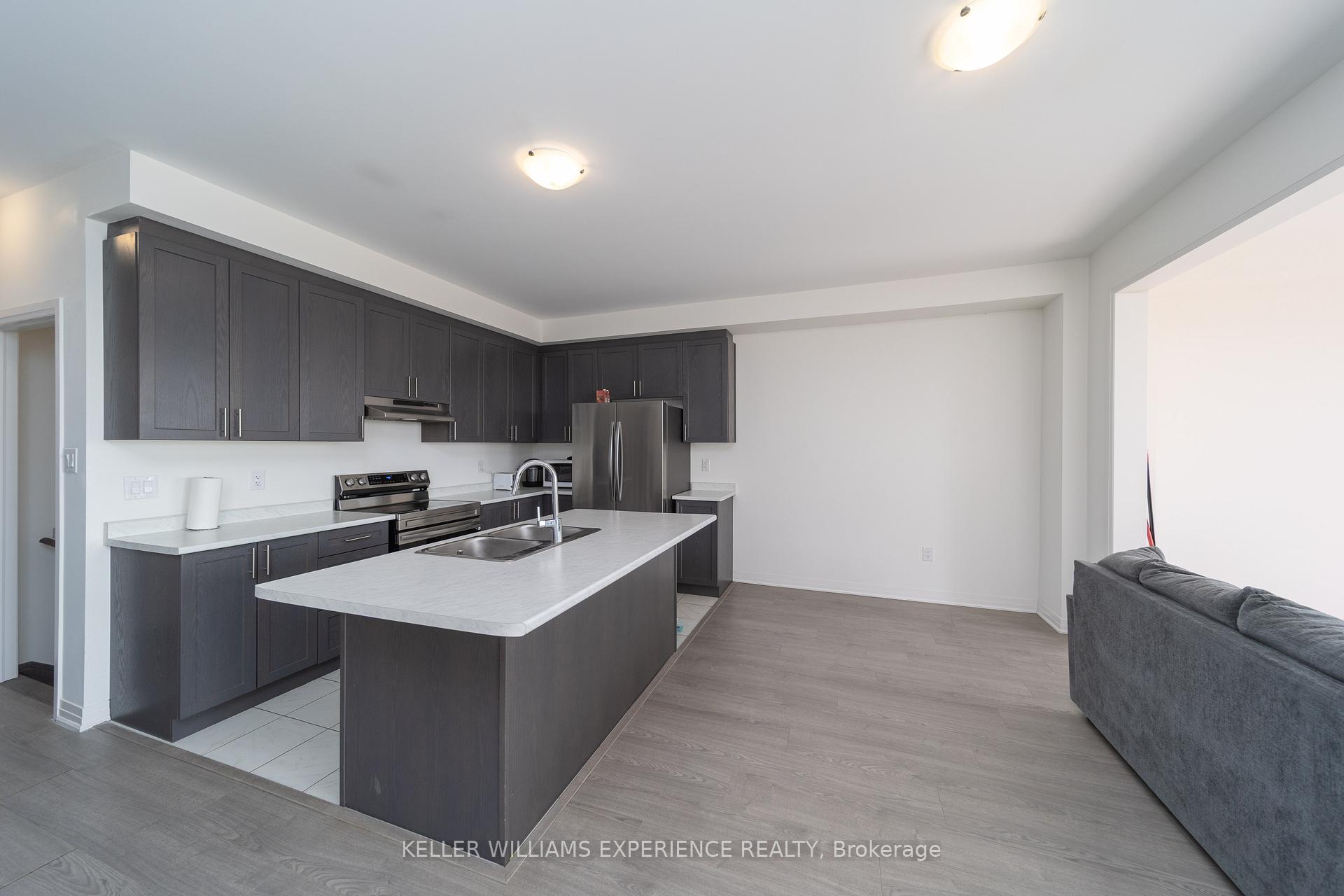 Photo 9 of 55 Kirkwood Way, Barrie, Rural Barrie Southeast — HOMEH