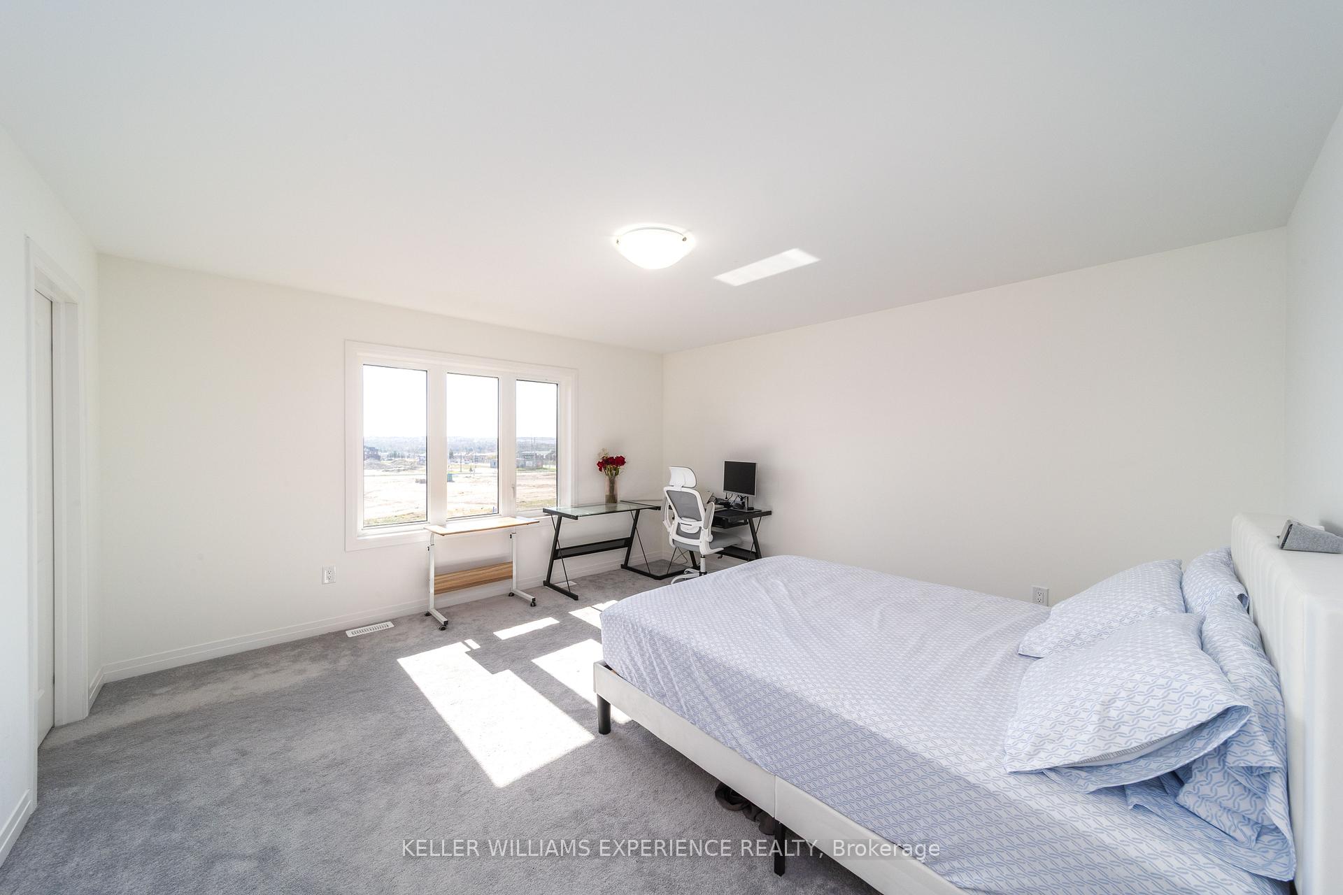 Photo 13 of 55 Kirkwood Way, Barrie, Rural Barrie Southeast — HOMEH