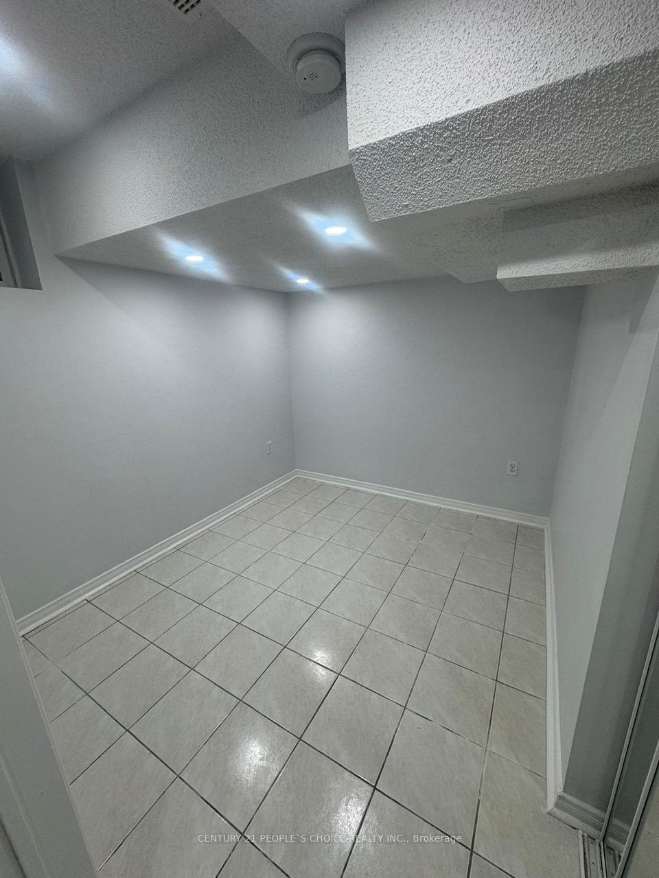 Photo 3 of Unit Bsmt #1, 3 Chapparal Drive, Brampton, Sandringham-Wellington — HOMEH