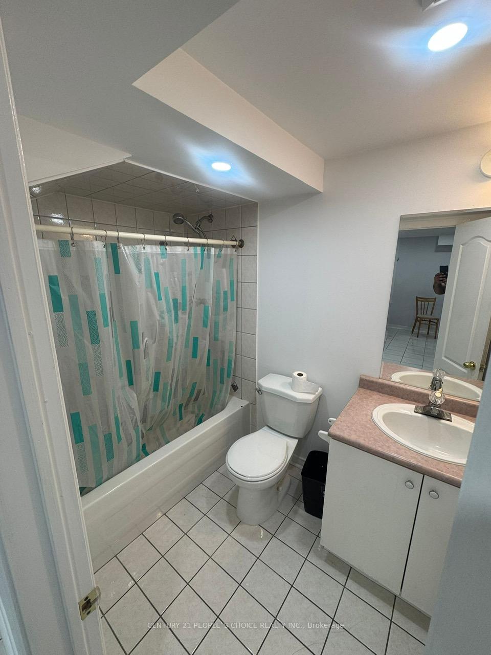 Photo 4 of Unit Bsmt #1, 3 Chapparal Drive, Brampton, Sandringham-Wellington — HOMEH