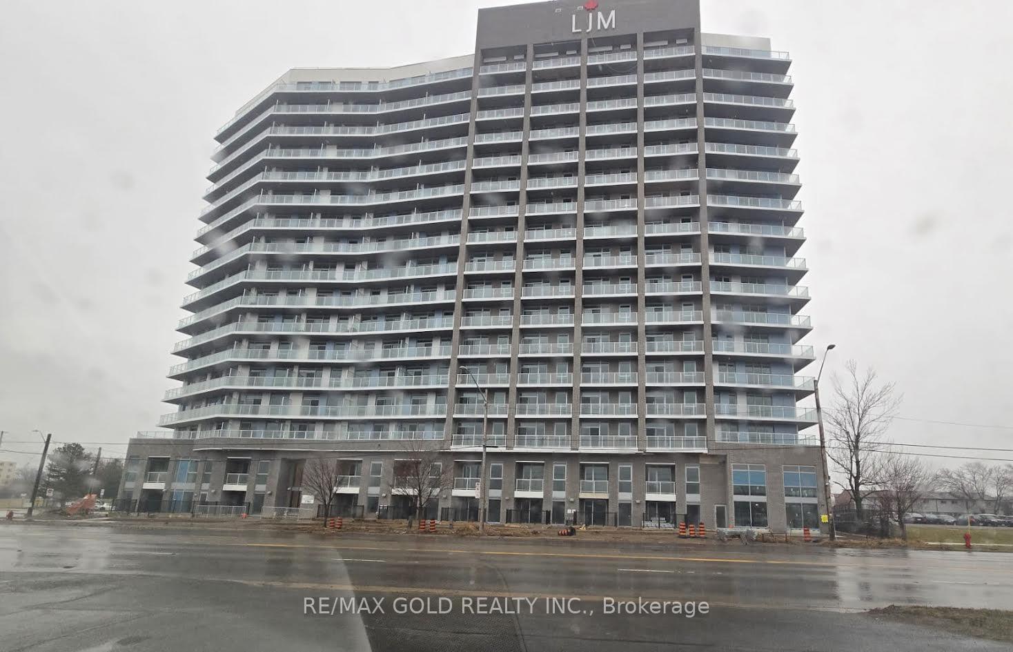 Photo 1 of Unit 901, 2782 Barton Street, Hamilton, Riverdale — HOMEH