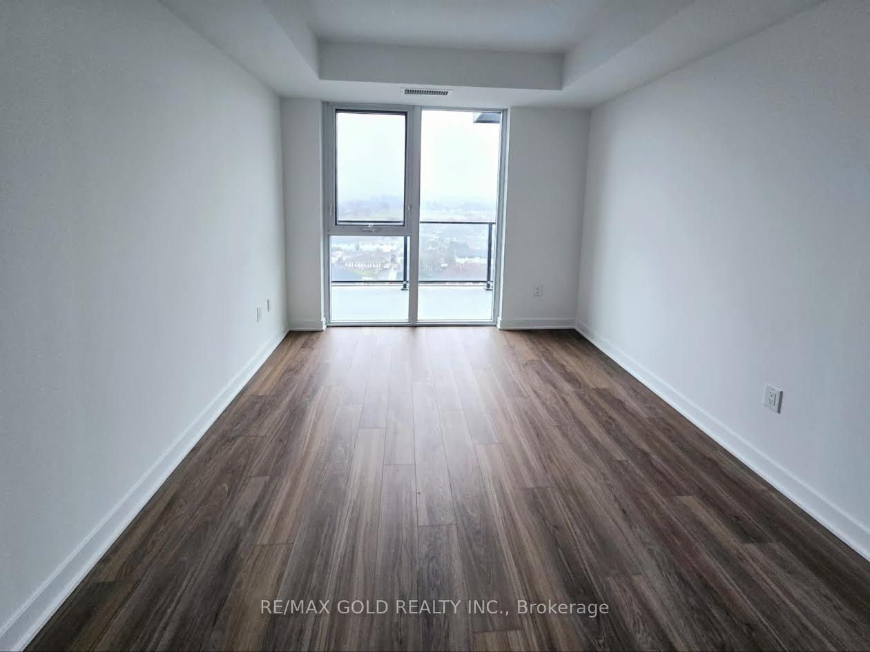 Photo 9 of Unit 901, 2782 Barton Street, Hamilton, Riverdale — HOMEH
