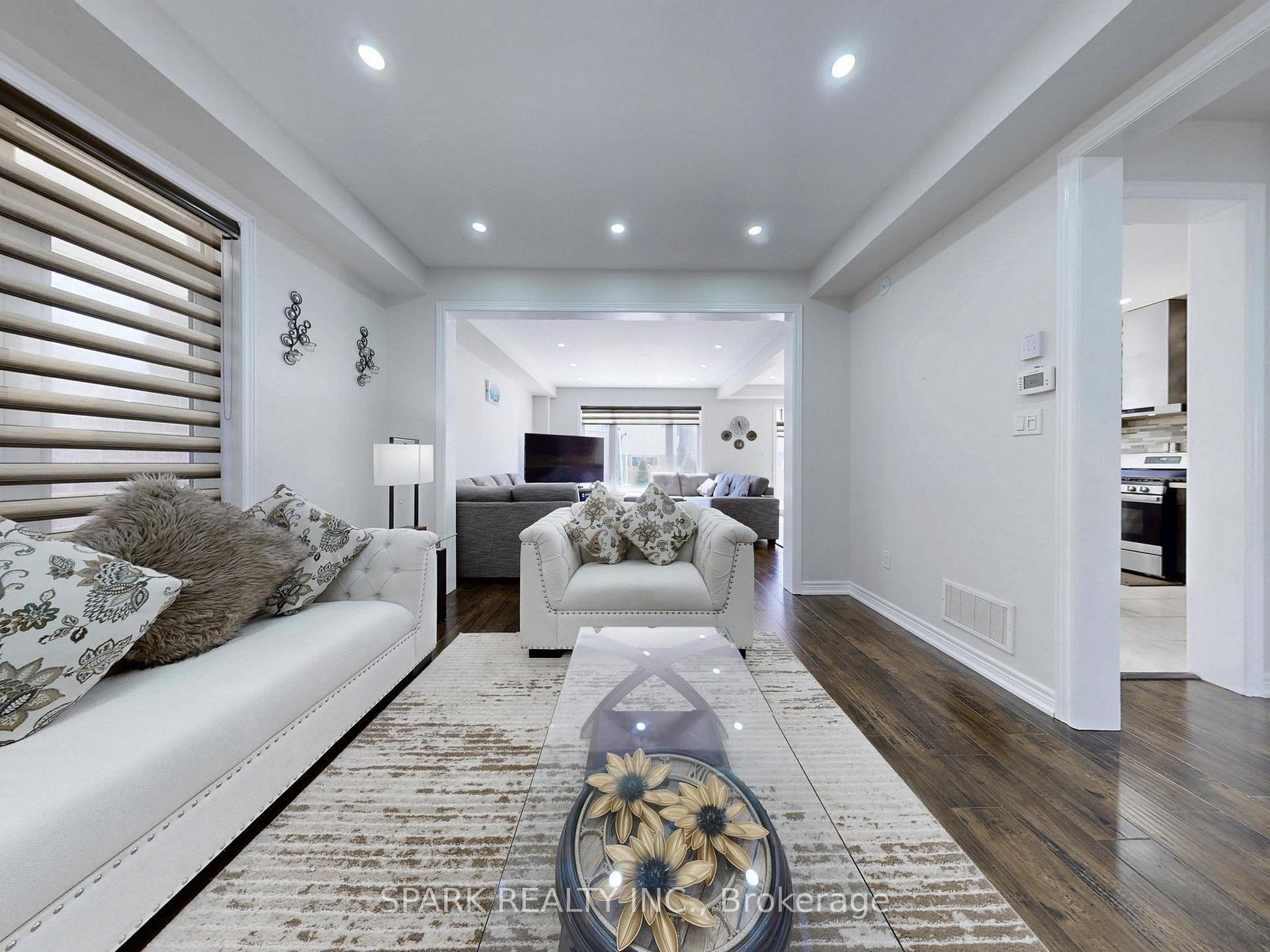 Photo 9 of 40 Mullholland Avenue, Cambridge, Preston Heights — HOMEH
