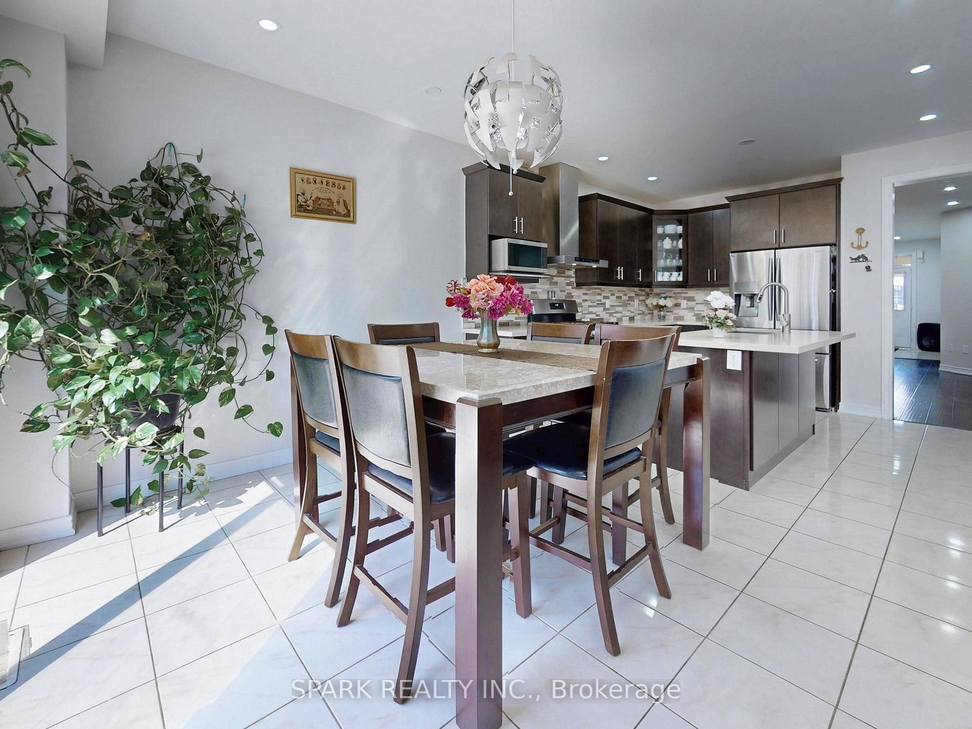 Photo 16 of 40 Mullholland Avenue, Cambridge, Preston Heights — HOMEH