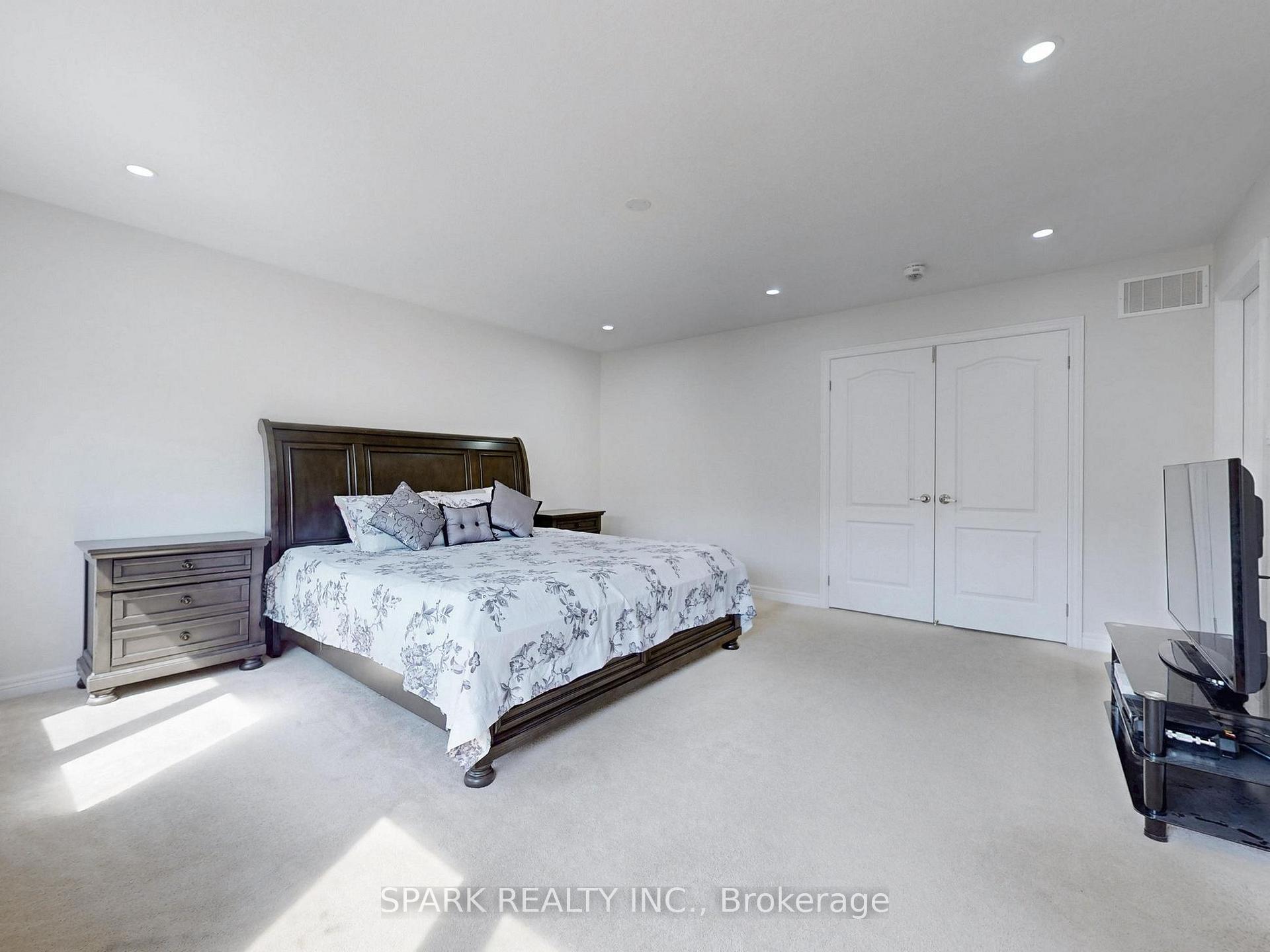 Photo 22 of 40 Mullholland Avenue, Cambridge, Preston Heights — HOMEH