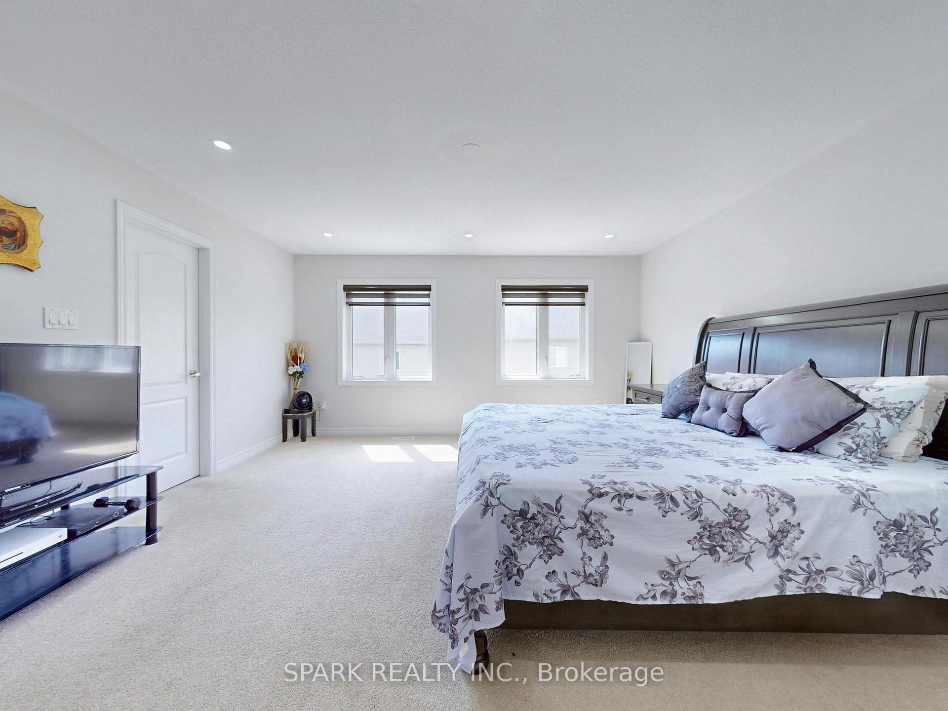 Photo 23 of 40 Mullholland Avenue, Cambridge, Preston Heights — HOMEH