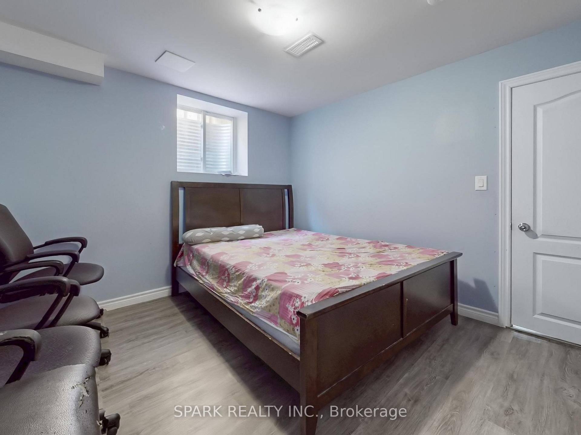 Photo 41 of 40 Mullholland Avenue, Cambridge, Preston Heights — HOMEH