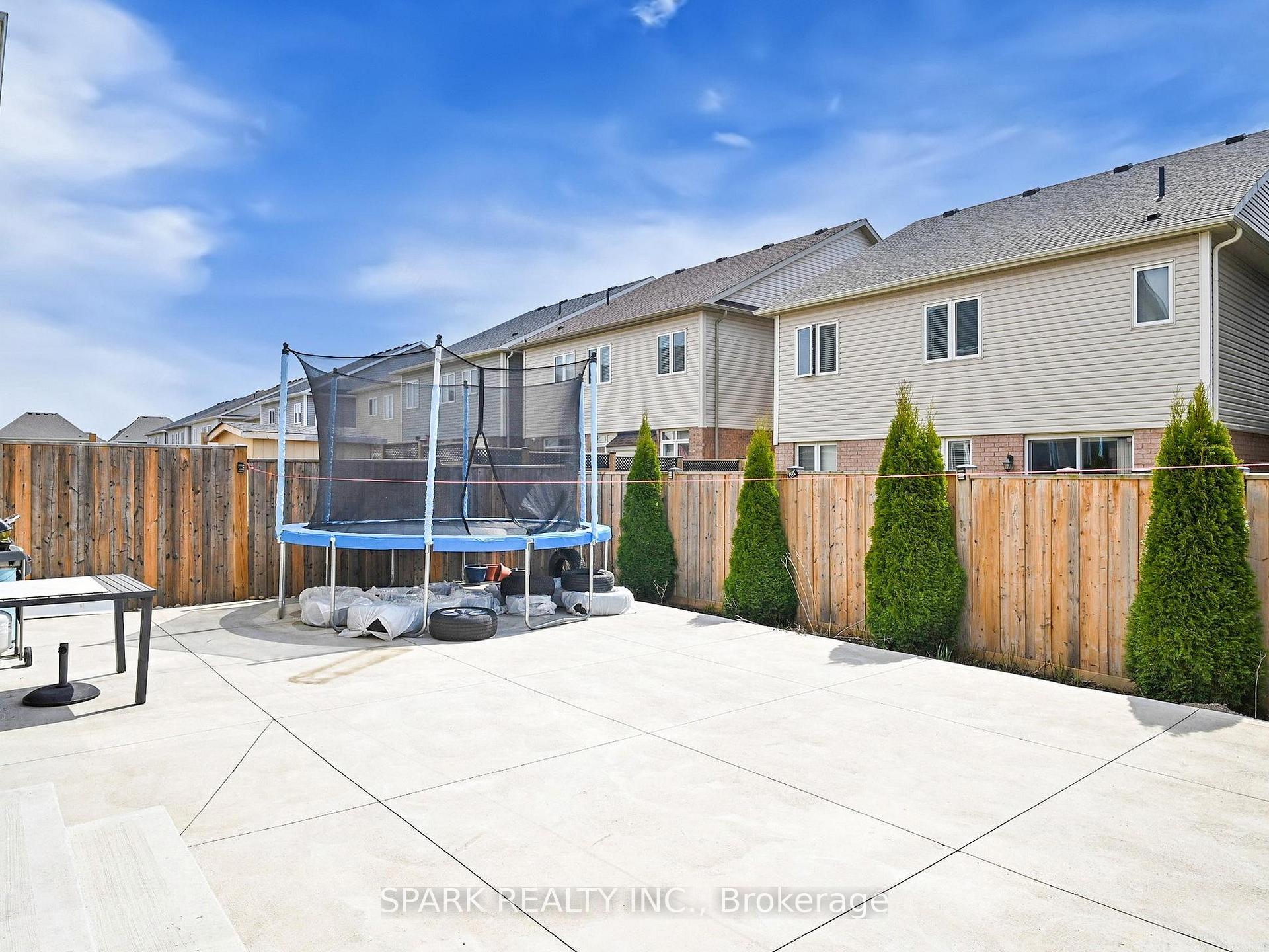 Photo 47 of 40 Mullholland Avenue, Cambridge, Preston Heights — HOMEH