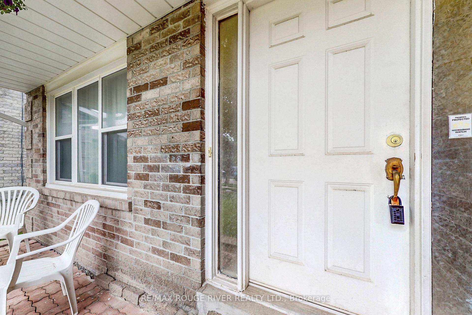 Photo 5 of 936 Rambleberry Avenue, Pickering, Liverpool — HOMEH