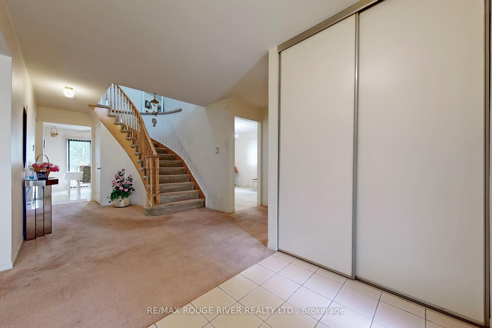 Photo 7 of 936 Rambleberry Avenue, Pickering, Liverpool — HOMEH